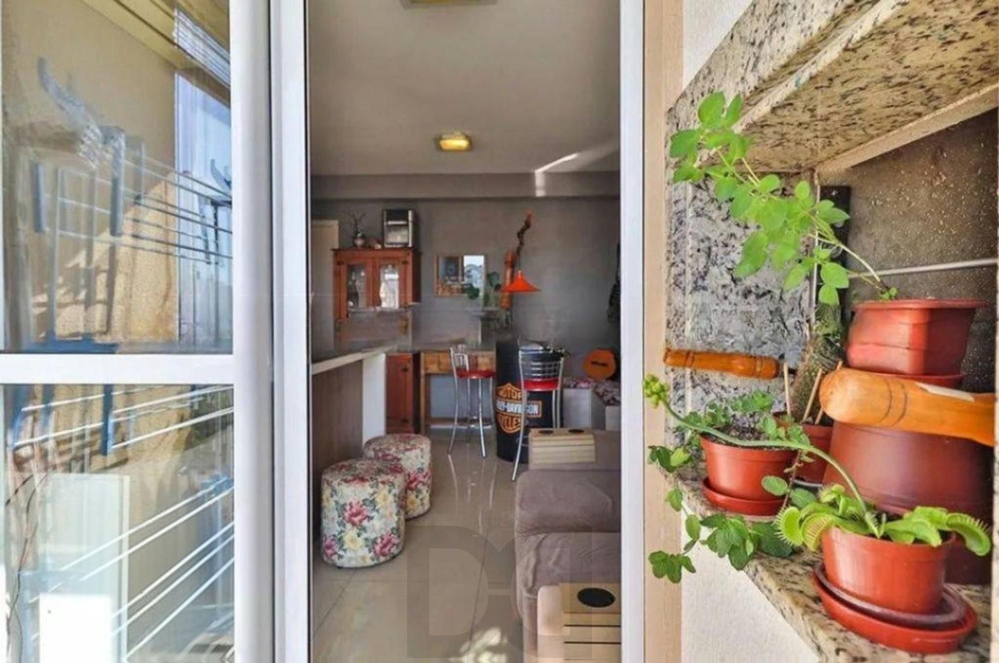 Apartamento com 2 quartos e 55m² à venda em Teresópolis, Porto Alegre. — foto 2