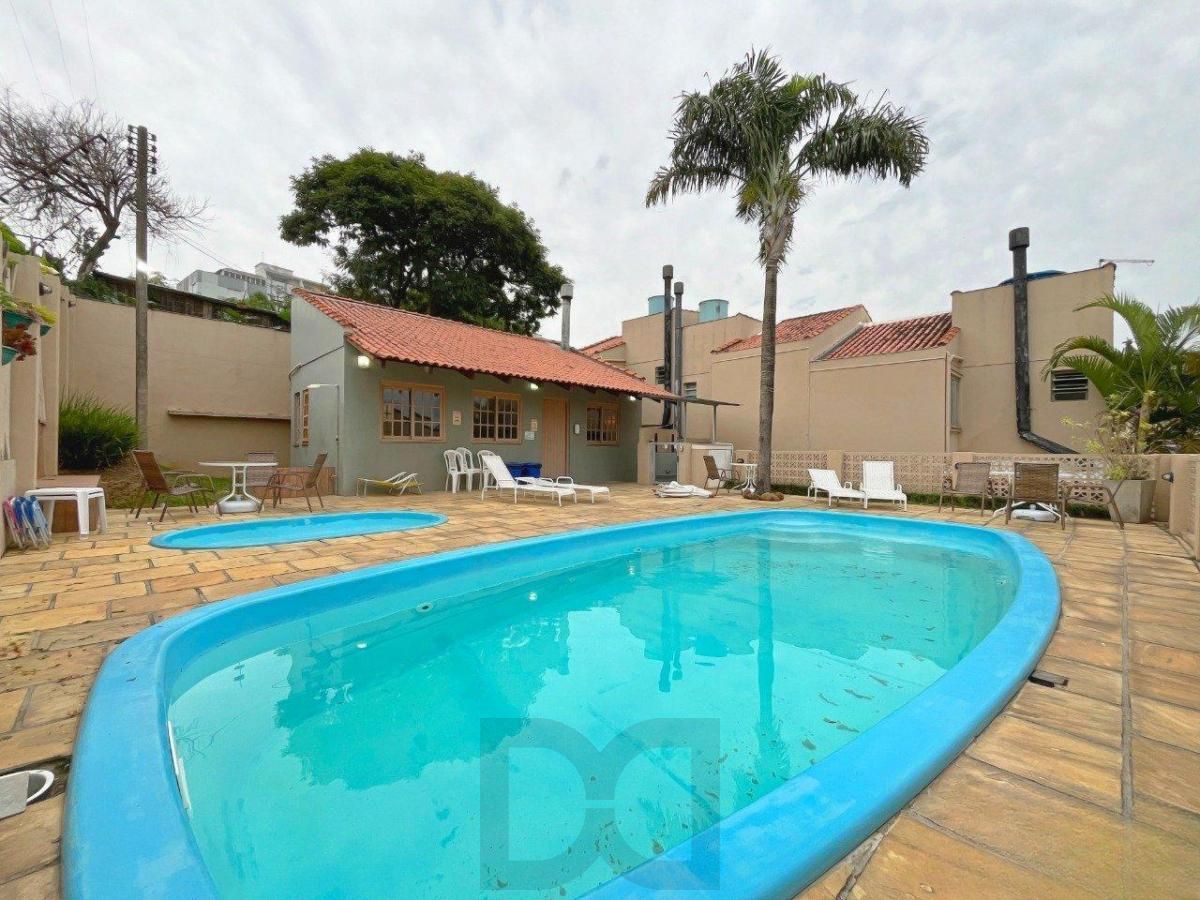 Casa com 3 quartos semi mobiliado com vaga no bairro Partenon — foto 31