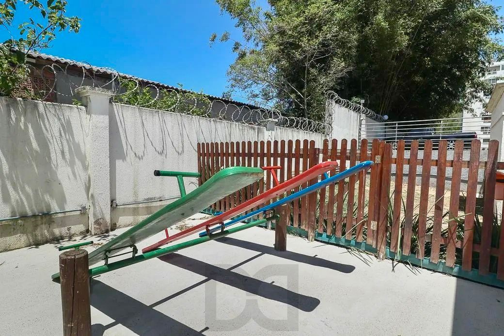 Apartamento com Sacada Linda Vista Morro Santana com 1 vaga de garagem — foto 45