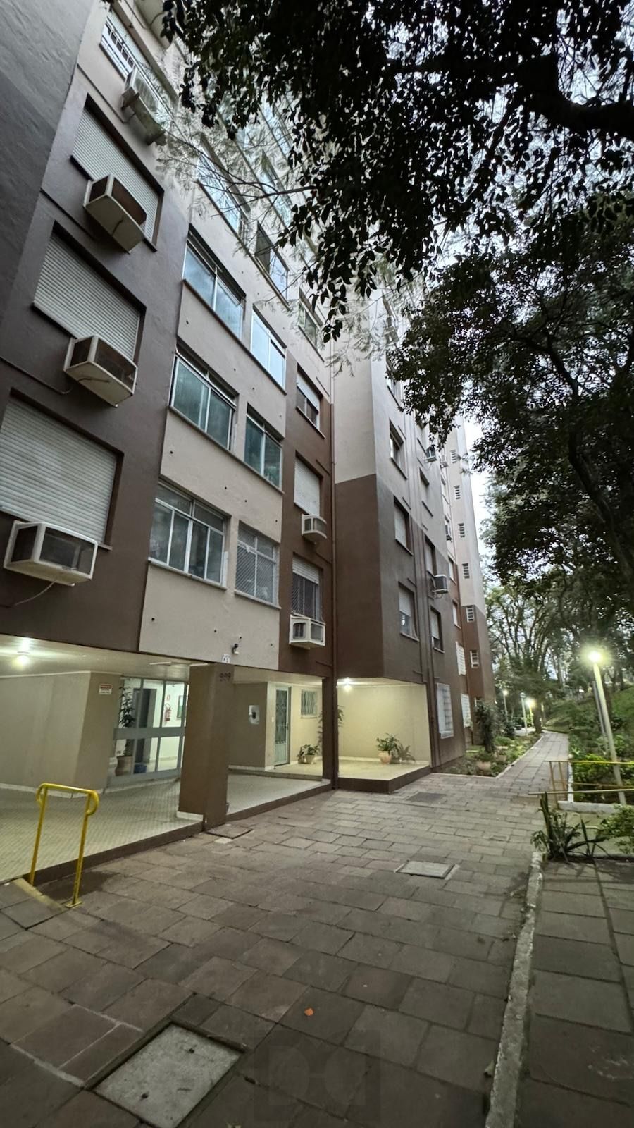 Apartamento com 1 Quarto e 1 vaga à Venda, 42 m² por R$ 200mil Bairro Cristal — foto 25