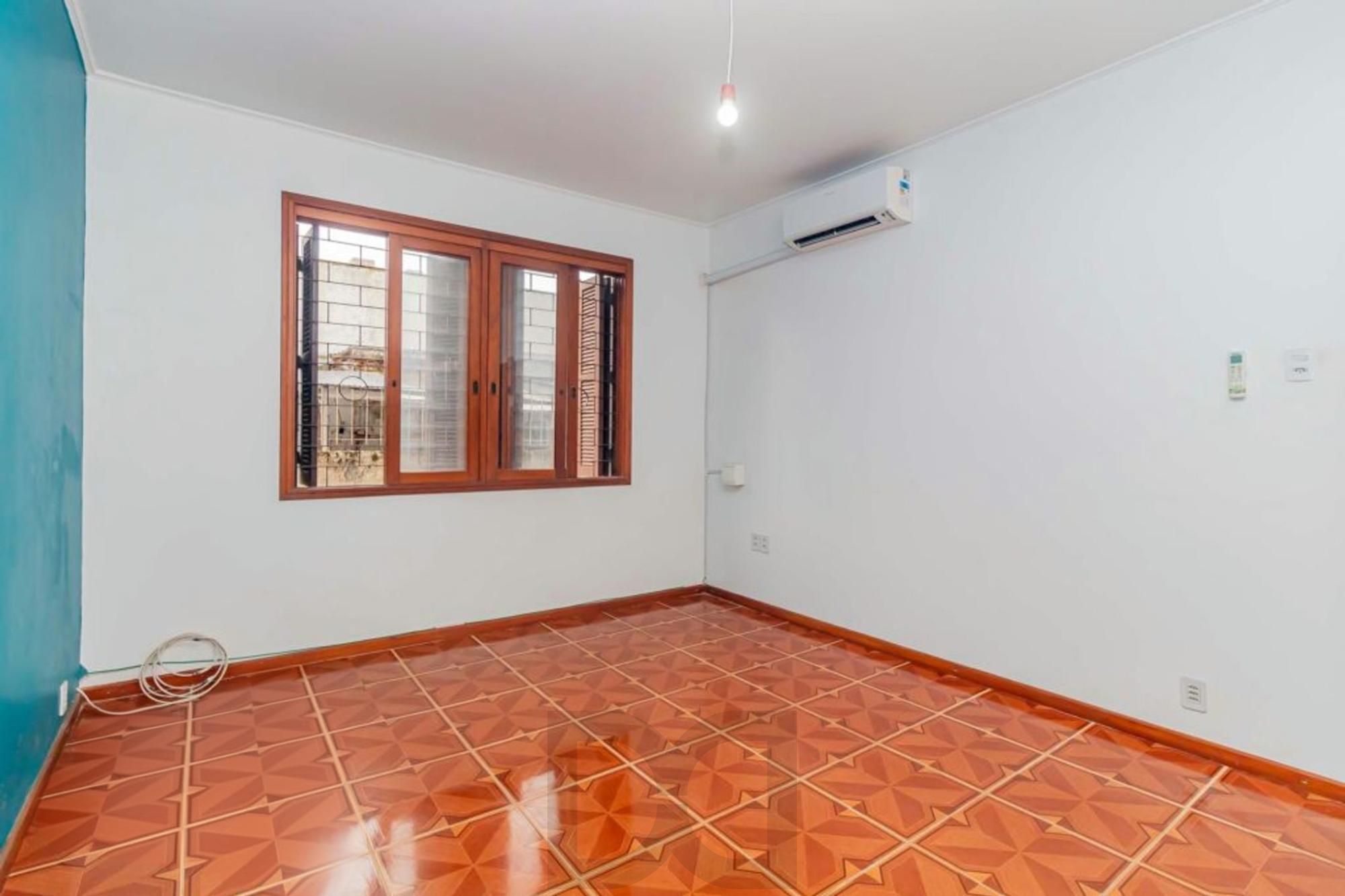 Apartamento térreo de 2 dormitórios bairro São João. — foto 5