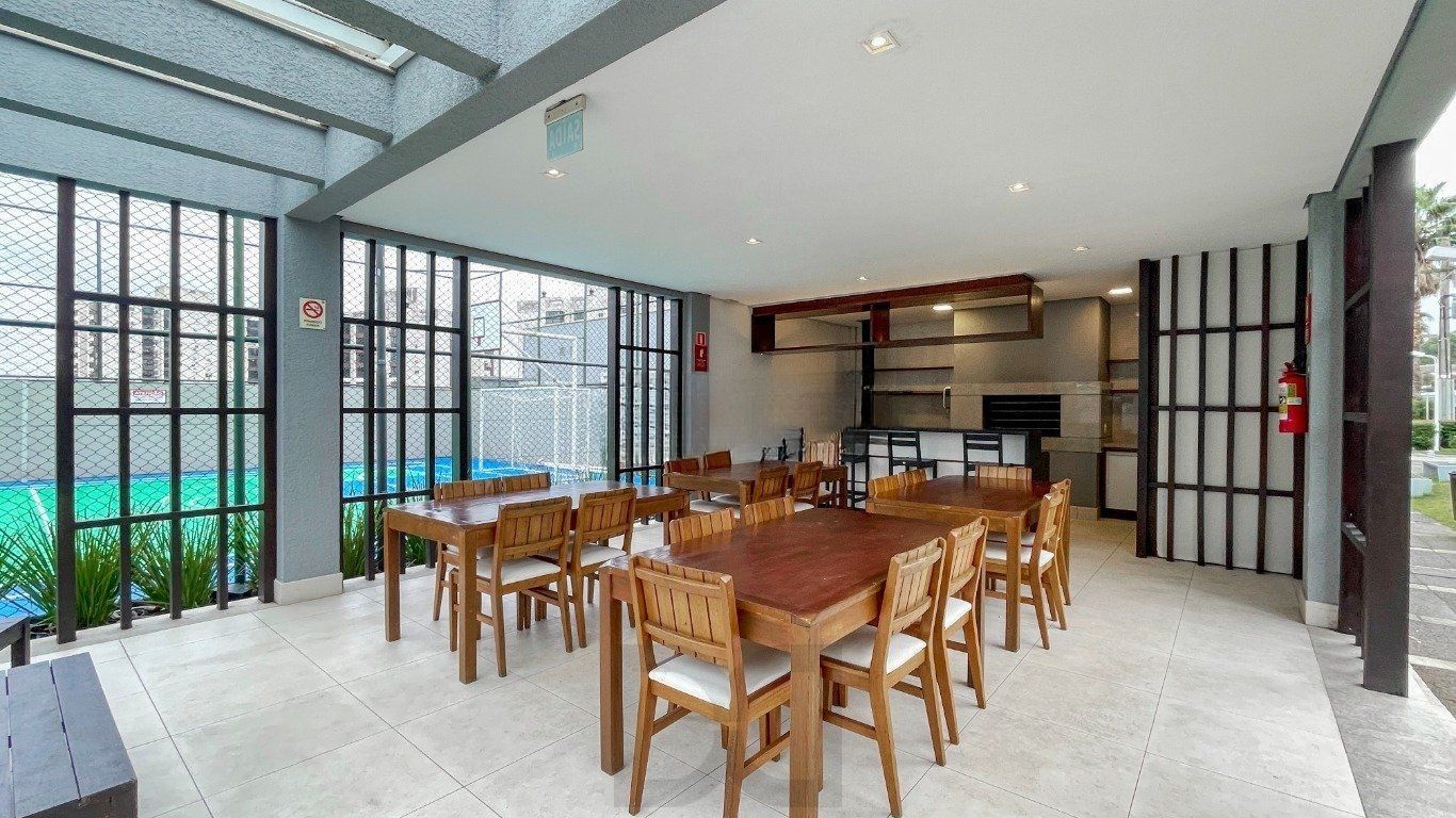 Casa em Condomínio com 3 quartos, 3 suítes, 2 vagas e 195m² no Jardim Carvalho. — foto 43