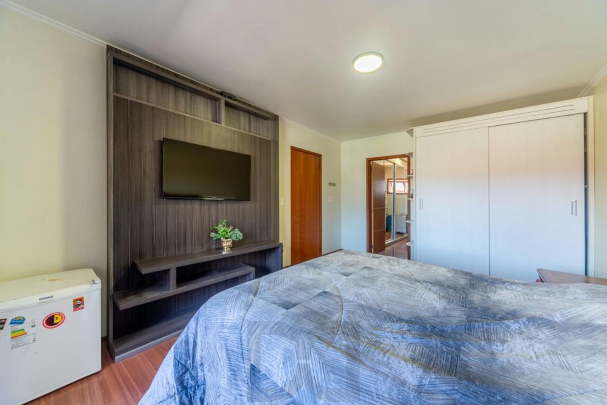 Casa com 4 quartos, piscina, vaga, churrasqueira e Sacada no bairro Jardim Itu — foto 29