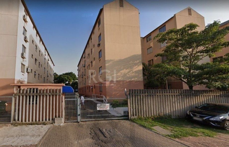 Apartamento térreo 2 dormitórios 1 vaga no Bairro Mário Quintana Porto Alegre — foto 2