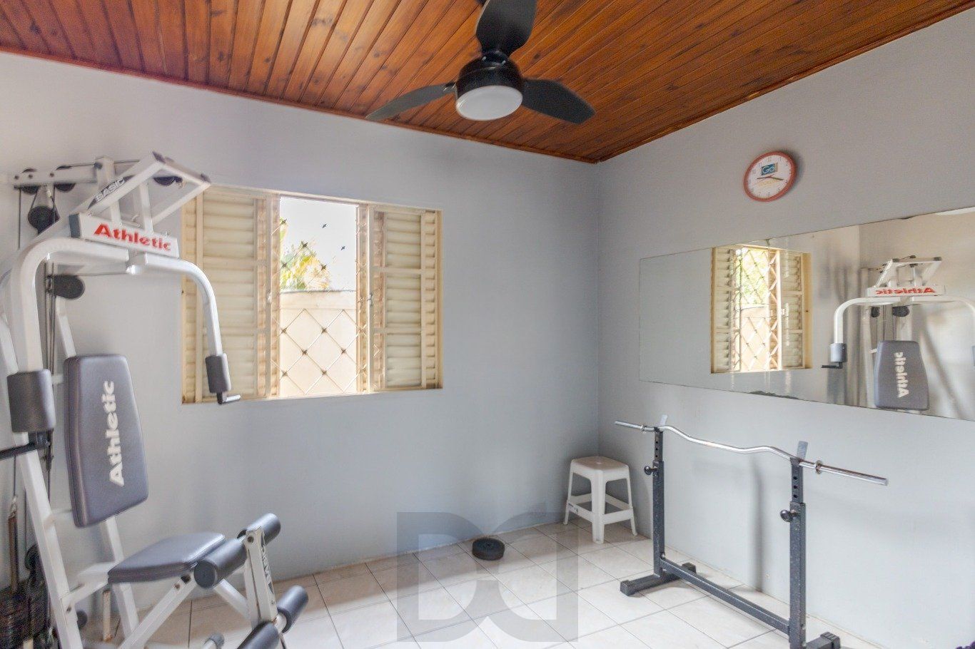 Casa com 3 quartos semi mobiliado com vaga no bairro Partenon — foto 25
