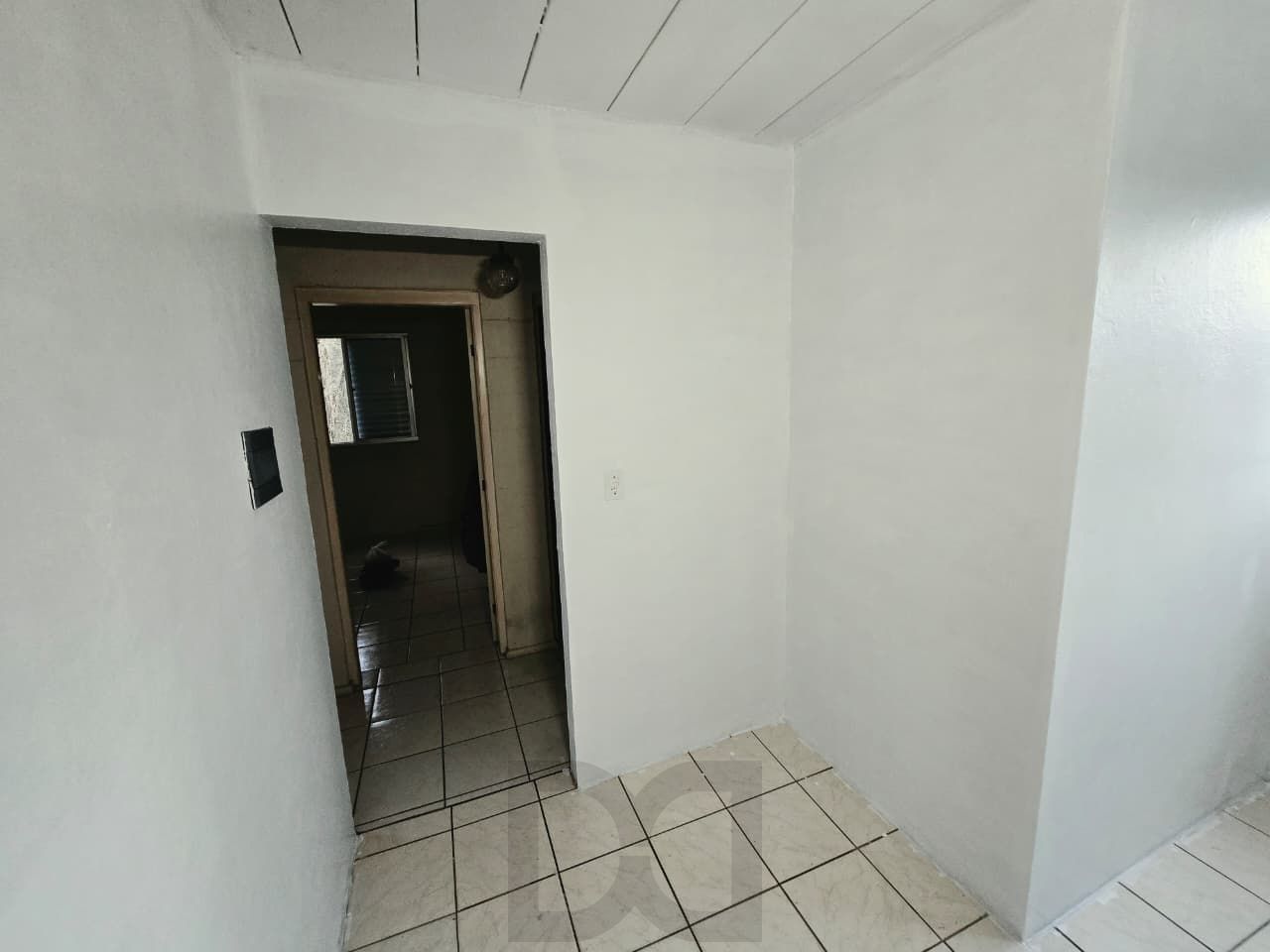 Apartamento com 2 quartos, portaria 24hr e vaga no bairro Lomba do Pinheiro — foto 4