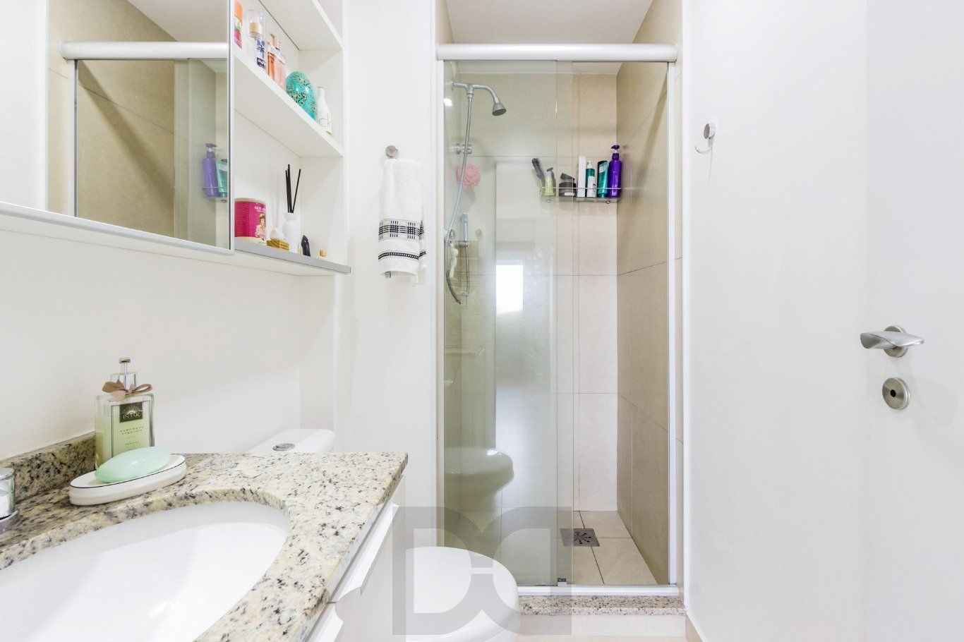 Apartamento 2 Dormitórios com Elevador e Vaga no São Geraldo — foto 18