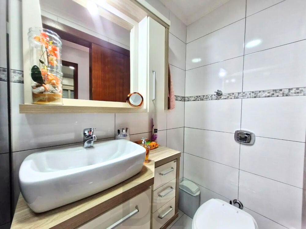 Apartamento com 2 dormitórios 60m² no Bairro Vila Ipiranga — foto 6
