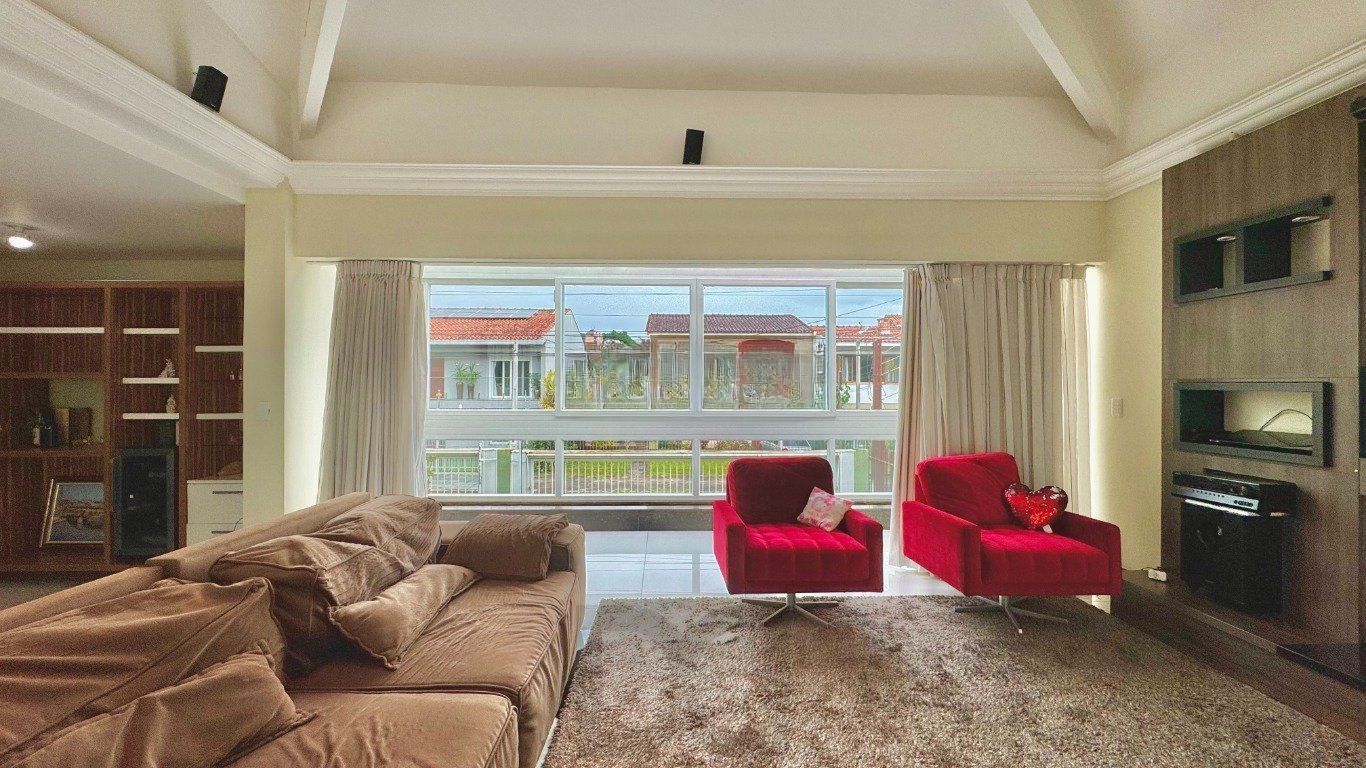 Casa com 4 Quartos, 3 suítes, 4 vagas e 600 m² privativos no Jardim Lindóia. — foto 1