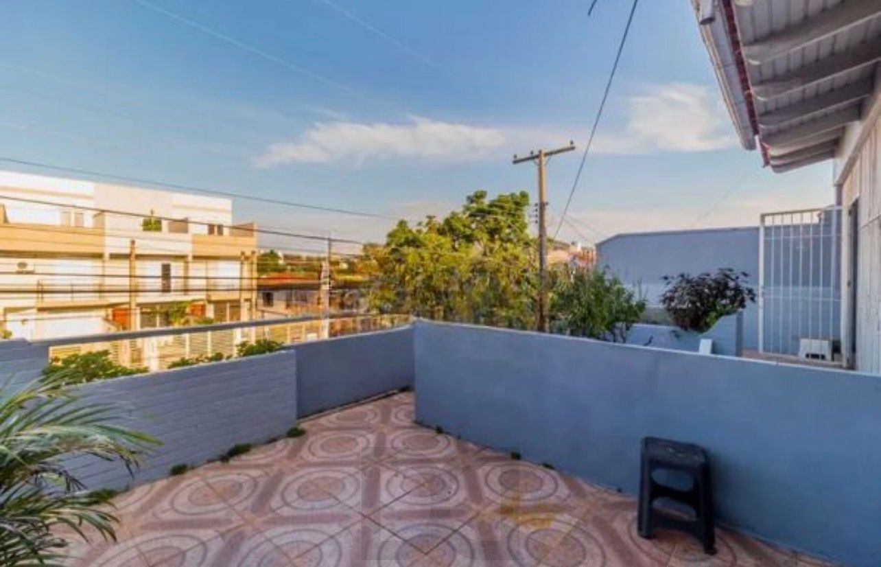 Casa com 3 Quartos e 3 banheiros à Venda, 120 m² por R$ 599 mil — foto 10