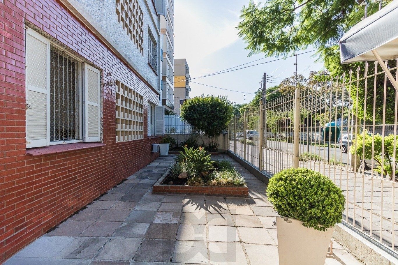 Apartamento com 1 quarto e portaria 24hrs no Bairro Menino Deus — foto 13