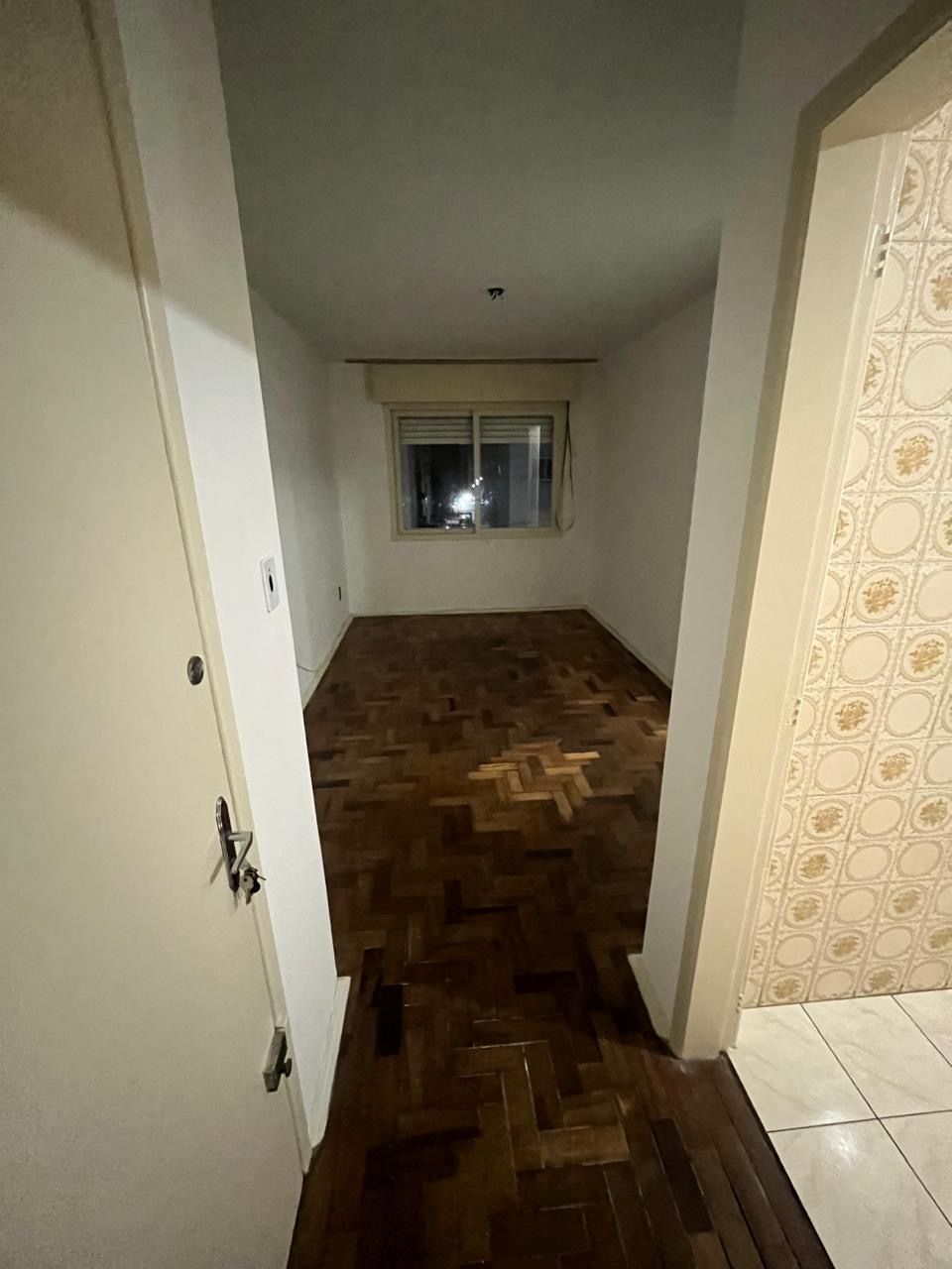 Apartamento 1 dormitório Bairro Jardim Leopoldina Porto Alegre — foto 1