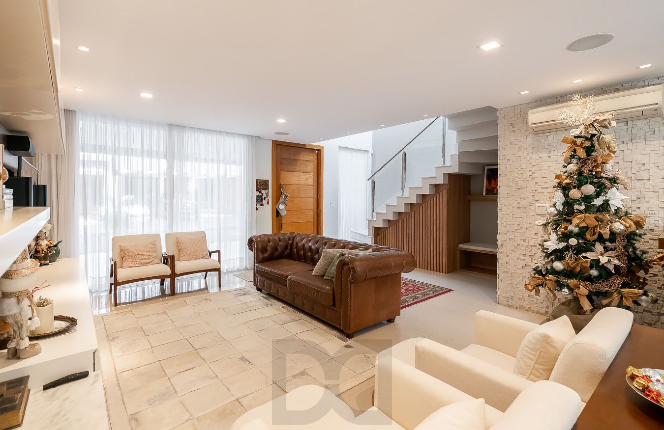 Casa em Condomínio com 4 quartos e 275m² à venda em Sarandi, Porto Alegre. — foto 10