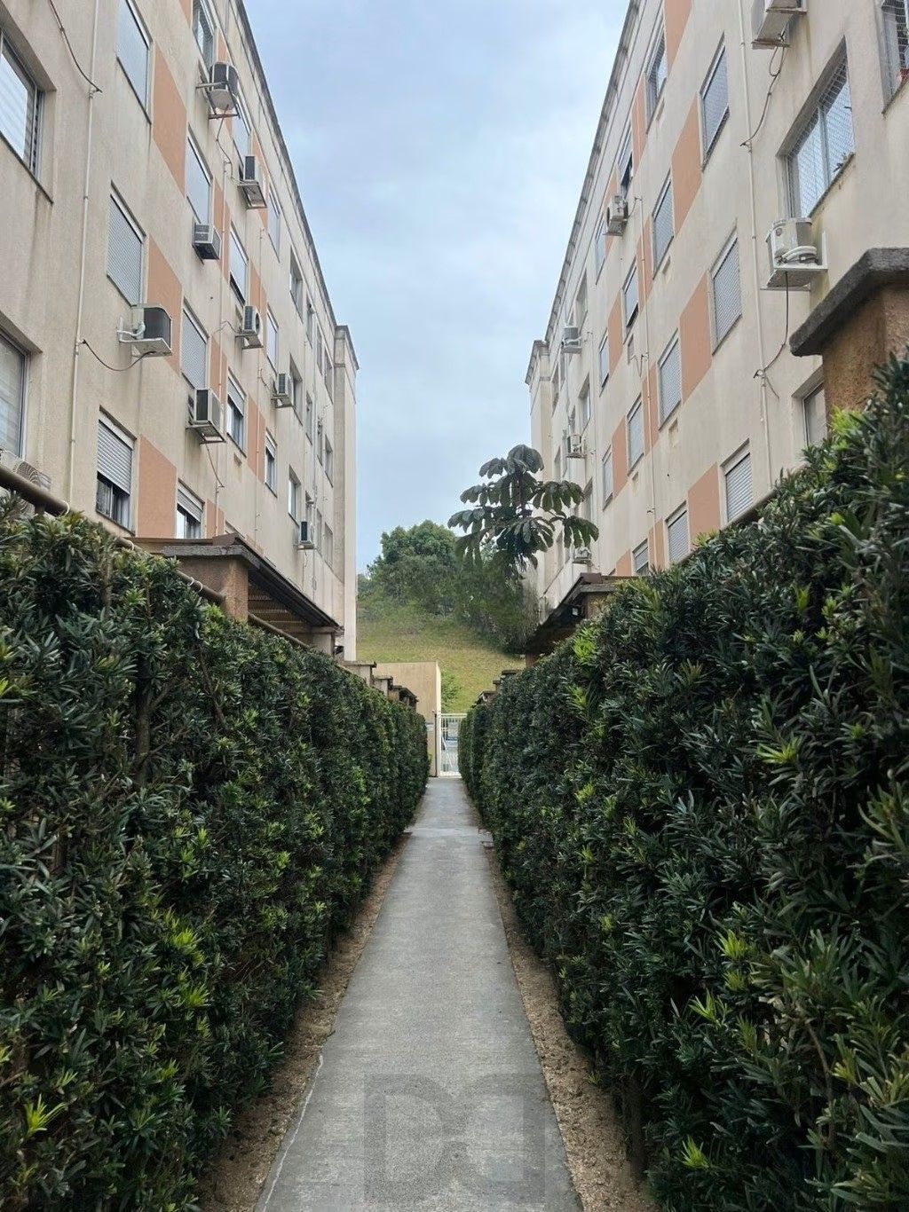 Apartamento térreo, 2 quartos, vaga e piscina no bairro Jardim Itu — foto 24