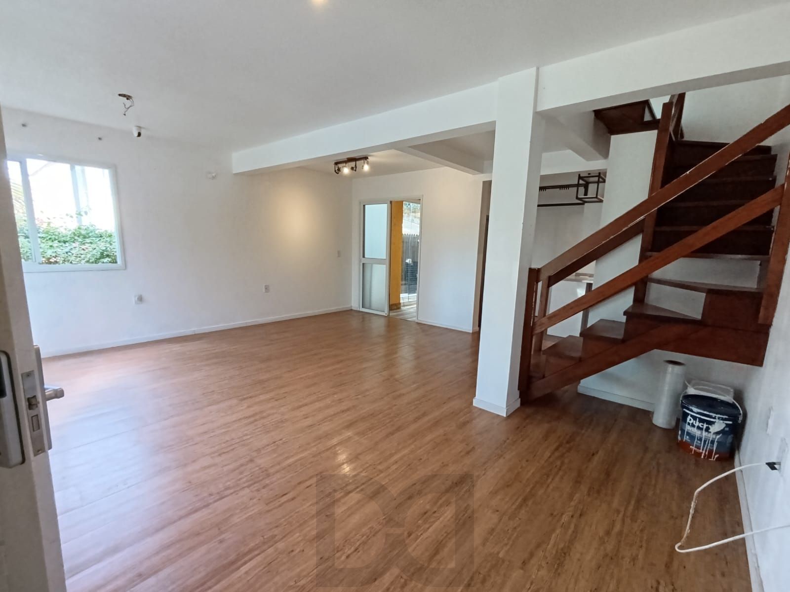 Casa em condomínio de 3 quartos, suíte e 2 vagas no bairro Mário Quintana — foto 4
