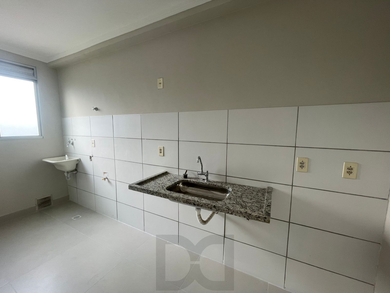 Apartamento Térreo 2 dormitórios 1 vaga condomínio com piscina Bairro Sarandi — foto 10