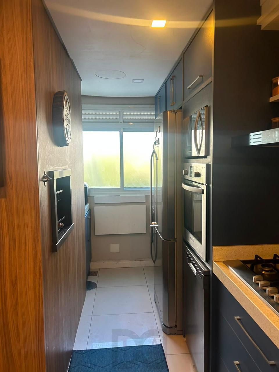 Apartamento com 3 quartos, 1 suíte, 2 vagas e elevador no bairro Petrópolis — foto 40