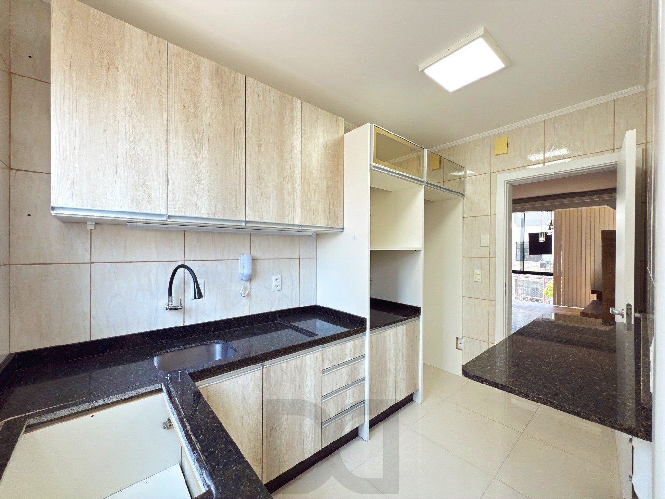 Apartamento com 2 quartos e 1 vaga a venda no bairro Passo da Areia — foto 19
