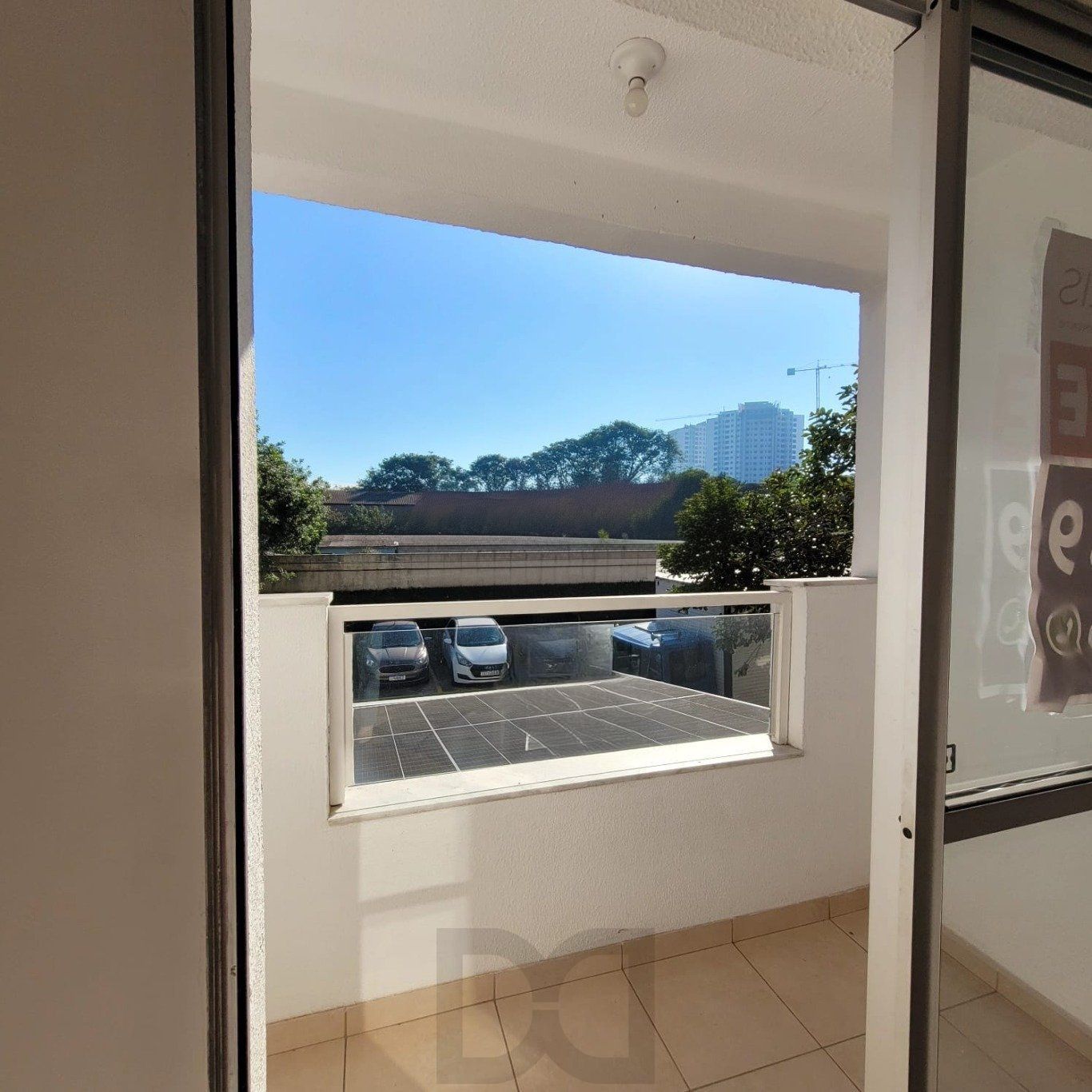Apartamento de 3 quartos, sacada, 1 vaga no bairro Jardim Planalto. — foto 3