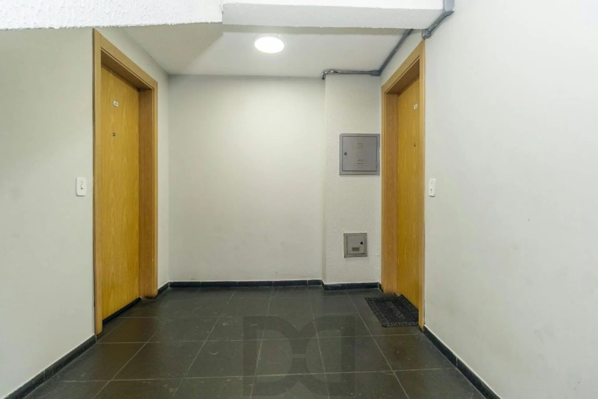 Apartamento com 2 quartos, vaga e portaria 24 hrs no bairro Rubem Berta — foto 18