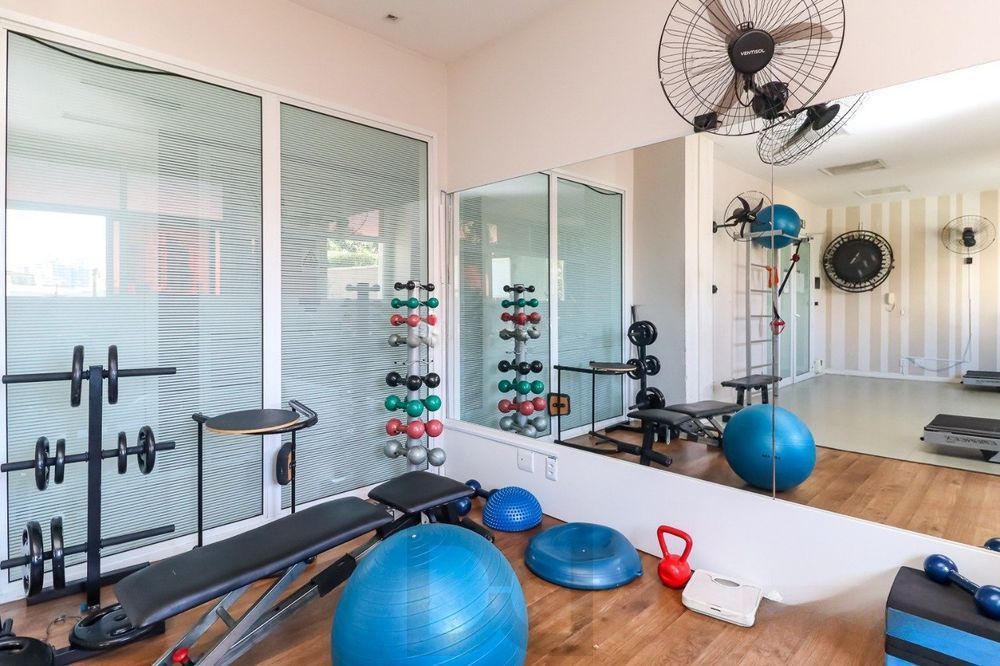 Apartamento de 3 quartos, suíte, elevador e 1 vaga no bairro Azenha — foto 36
