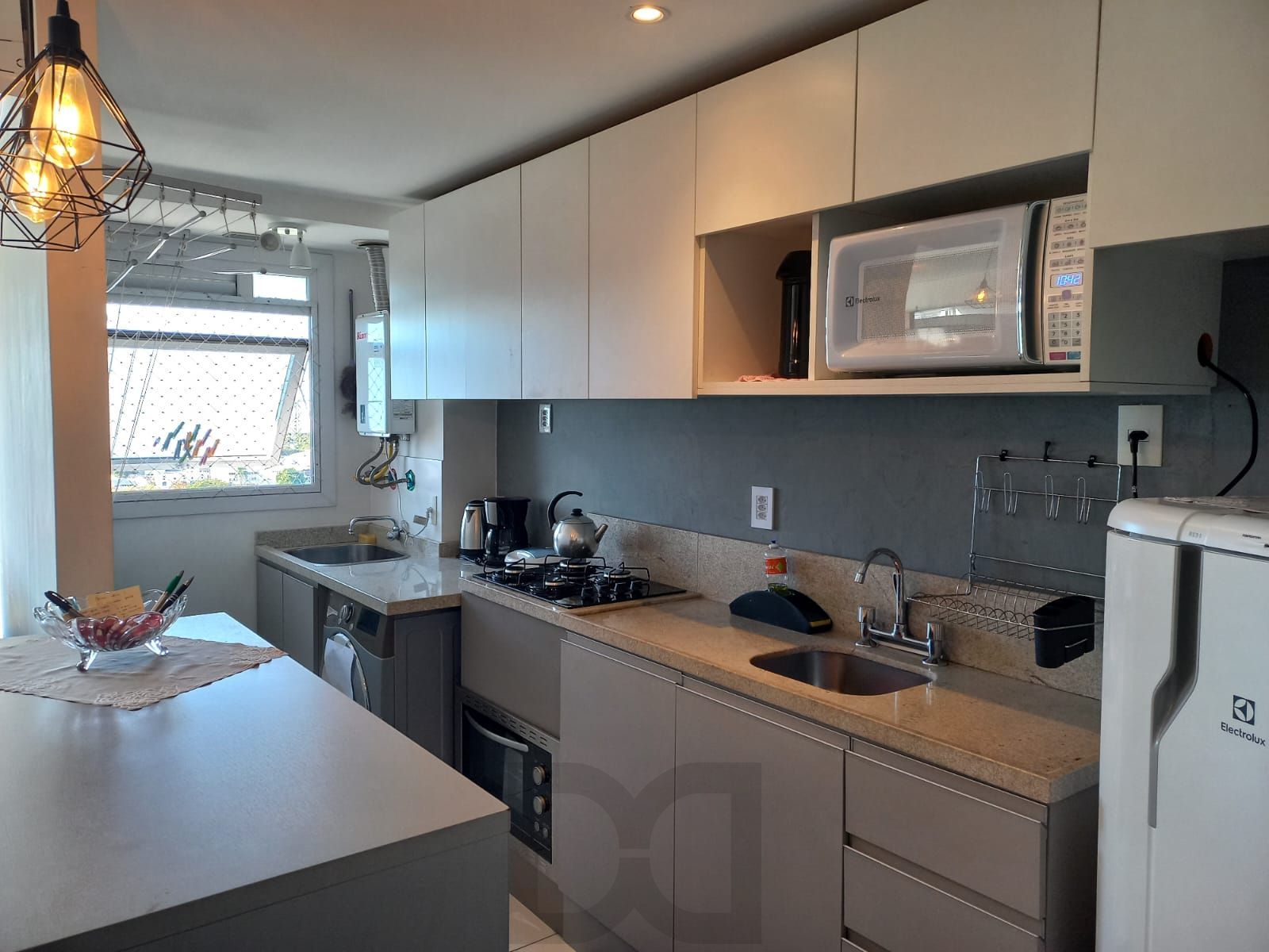 Apartamento de 2 dormitórios , 1 vaga coberta no bairro São Sebastião — foto 11
