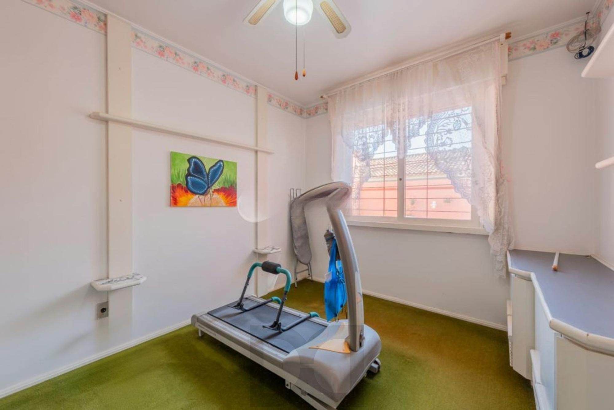Casa com 3 dormitórios,1 suíte, 4 banheiros e 4 vagas, 203m² no Jardim Itu. — foto 20