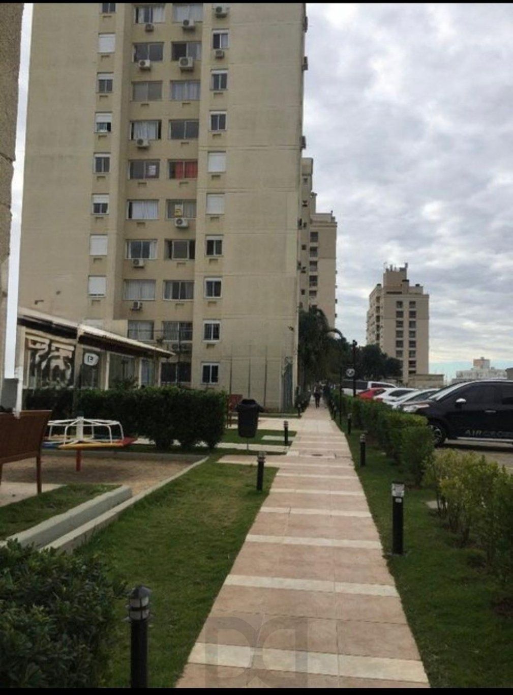 Apartamento de 3 dormitórios 2 vaga de garagem no bairro Sarandi Porto Alegre. — foto 12