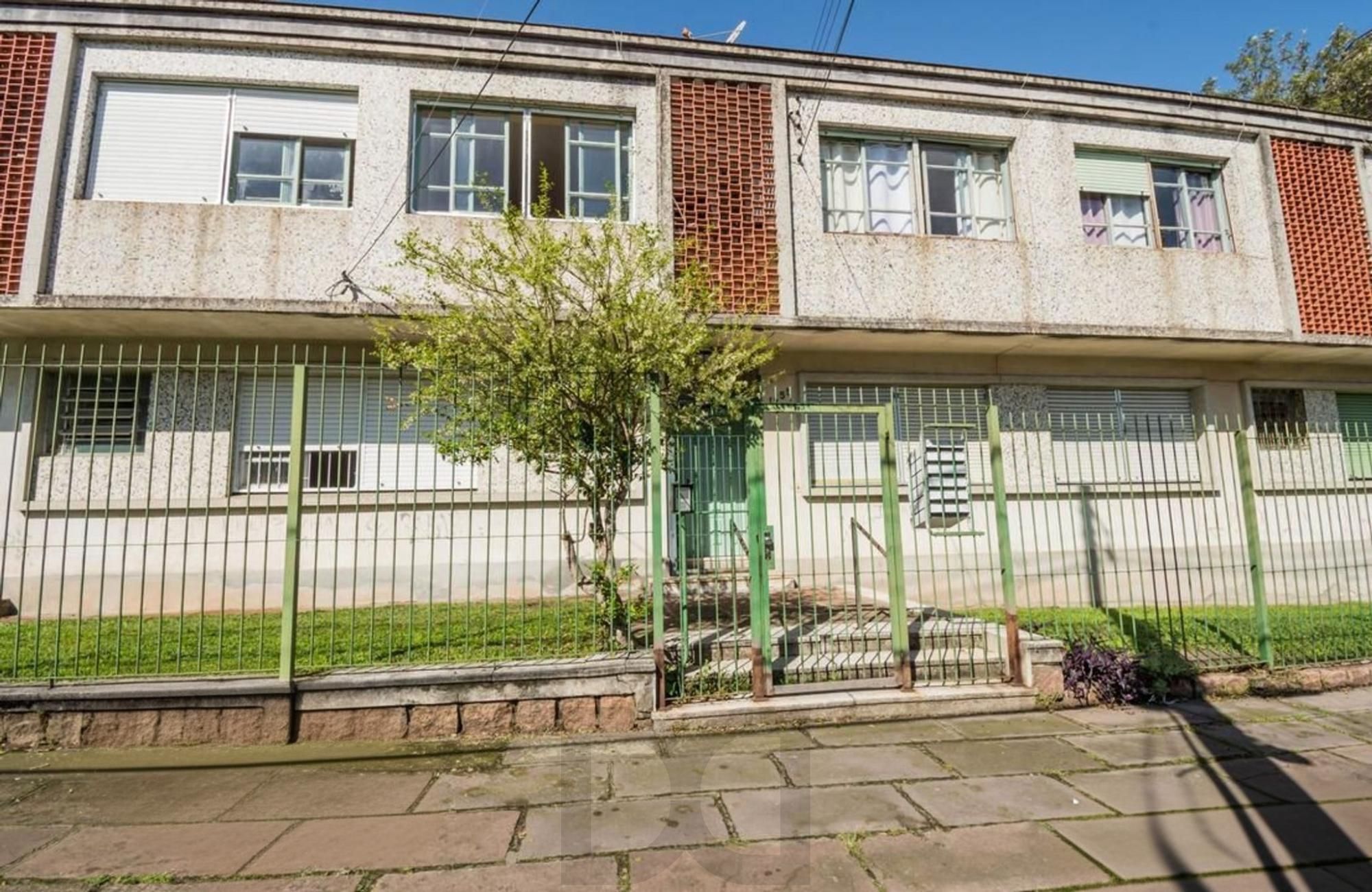 Apartamento com 108 metros privativos com 2 dormitórios na Rua Santa Cecilia. — foto 2