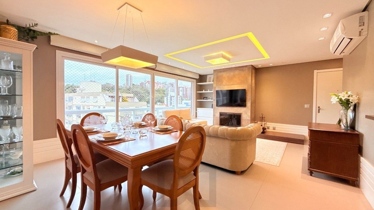 Apartamento com 3 quartos, 3 suítes e 128m² à venda em Menino Deus. — foto 3