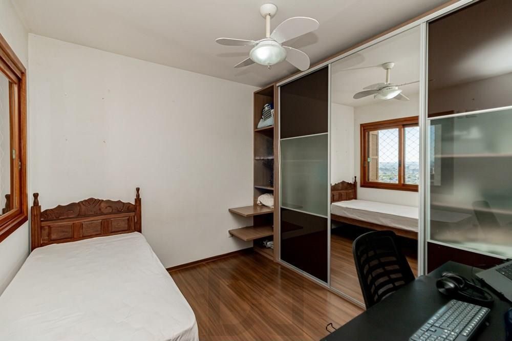 Apartamento 3 Dormitórios com Elevador e 2 Vagas no Jardim Itu — foto 11