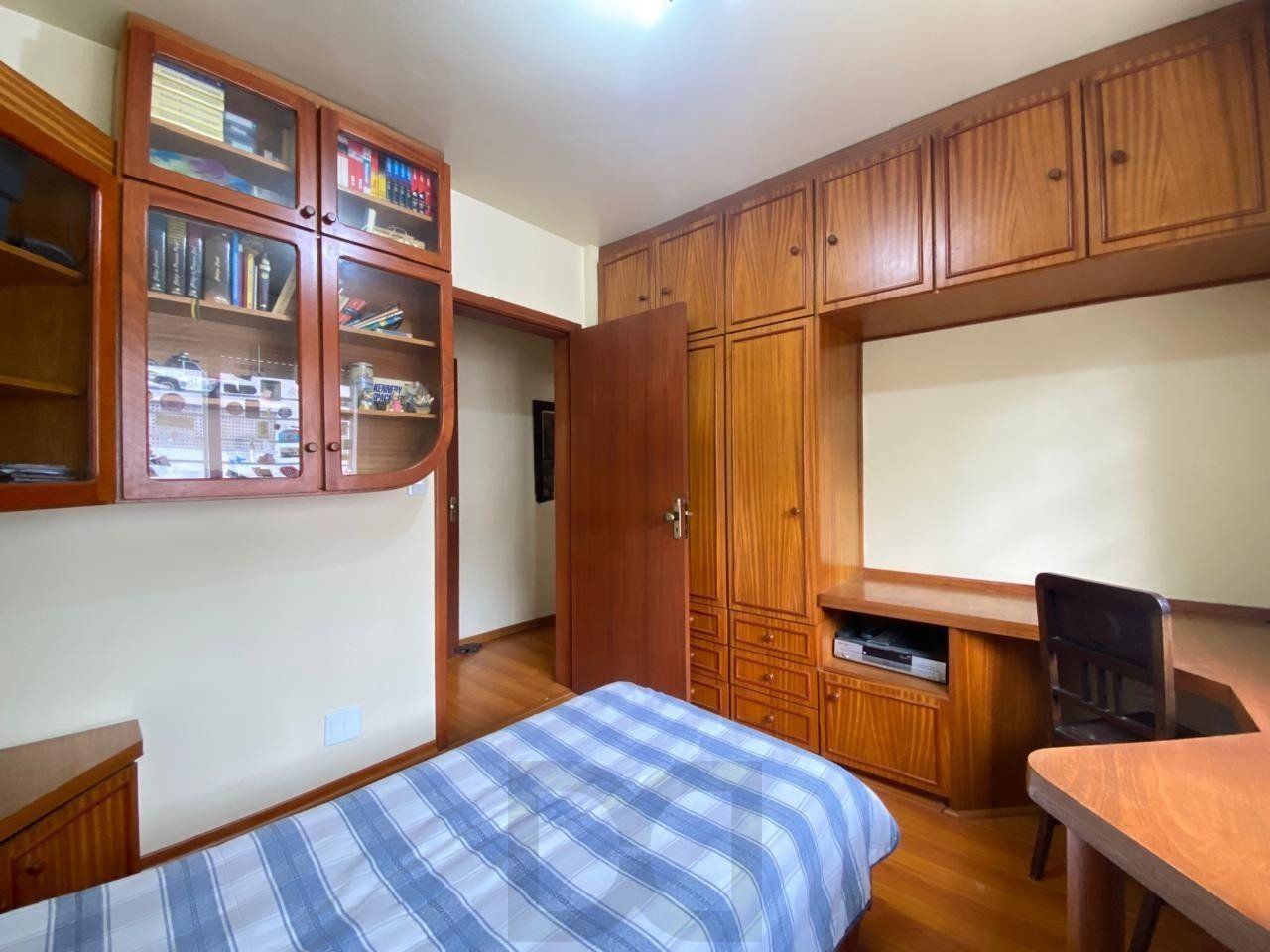 Apartamento com 3 quartos, 1suíte, 3 vagas e 146m² à venda em Bela Vista. — foto 17