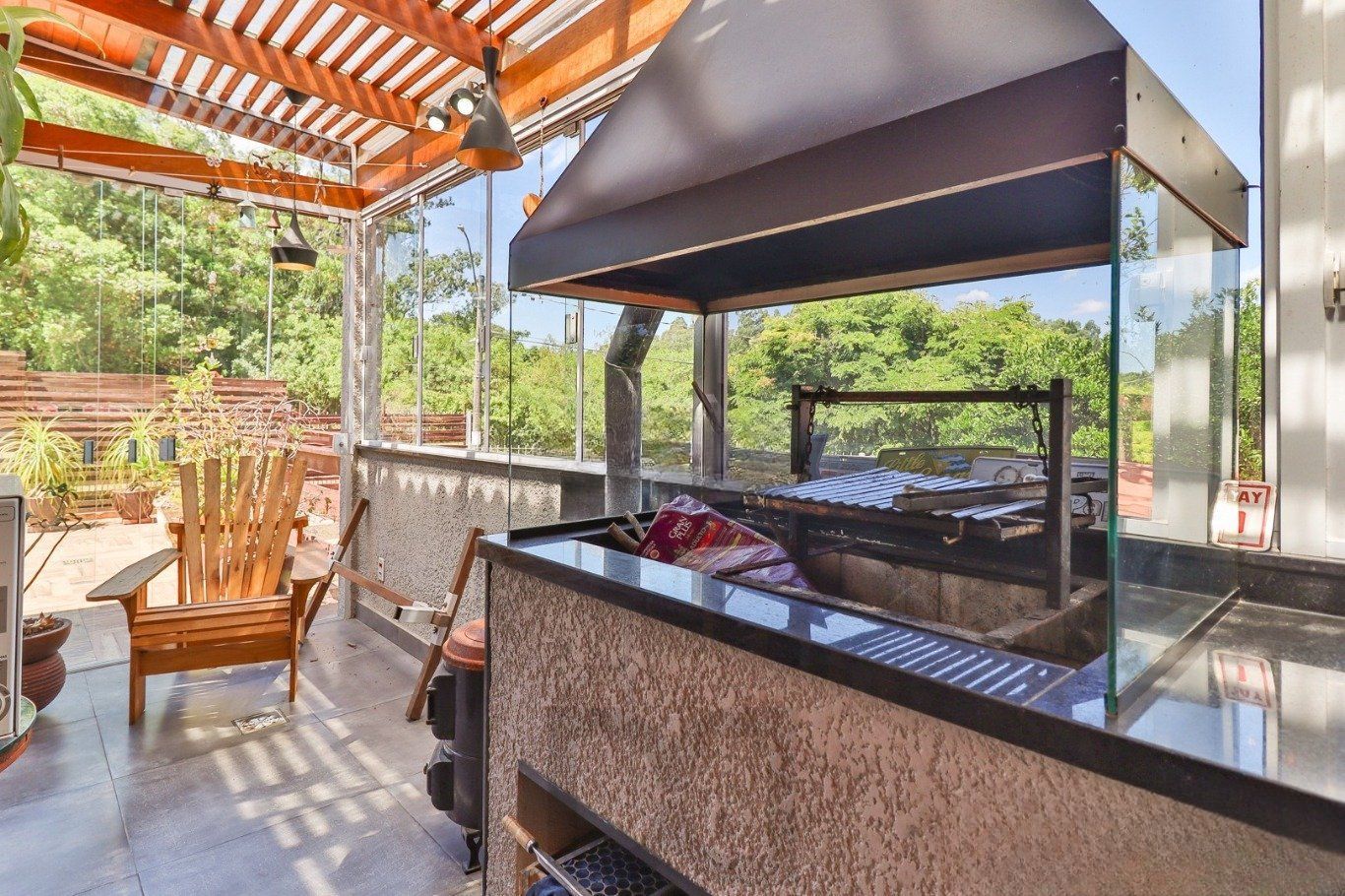 Casa em Condomínio com 3 Dormitórios e 3 Vagas na Lomba do Pinheiro — foto 31