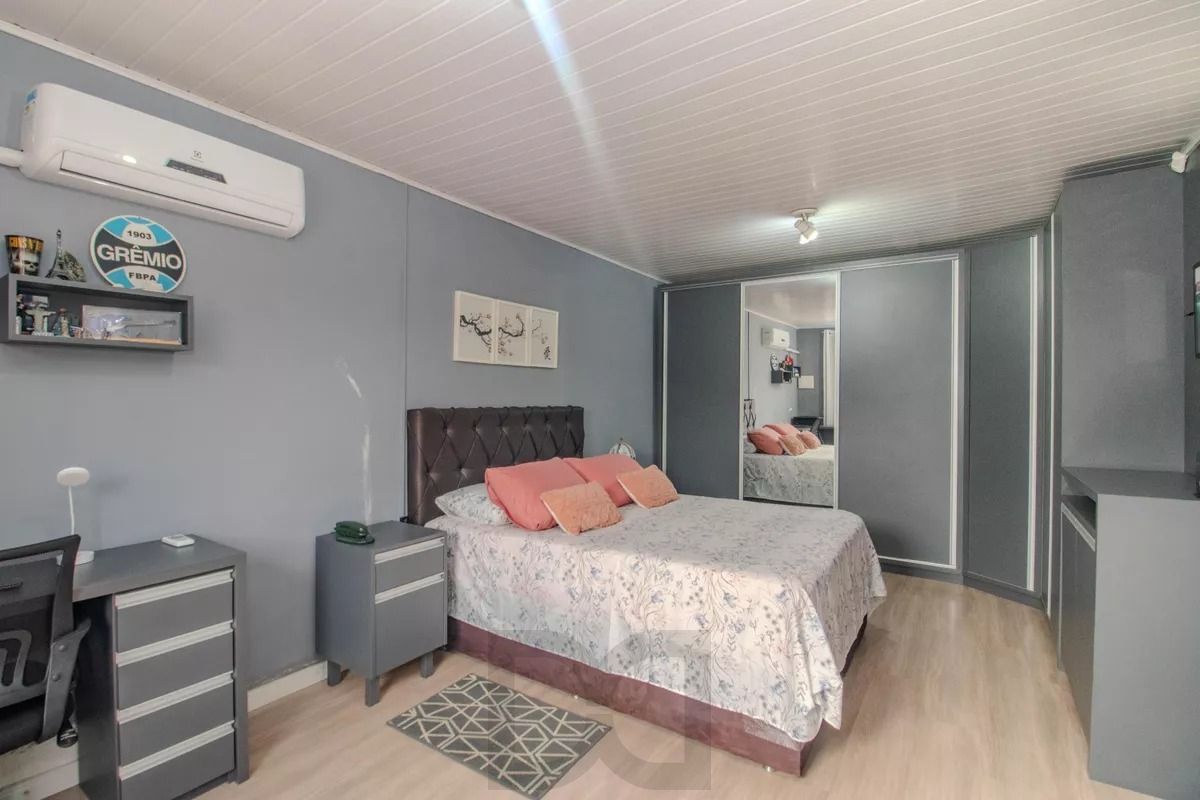 Casa com 1 quarto, churrasqueira e 4 vagas no bairro Sarandi — foto 11