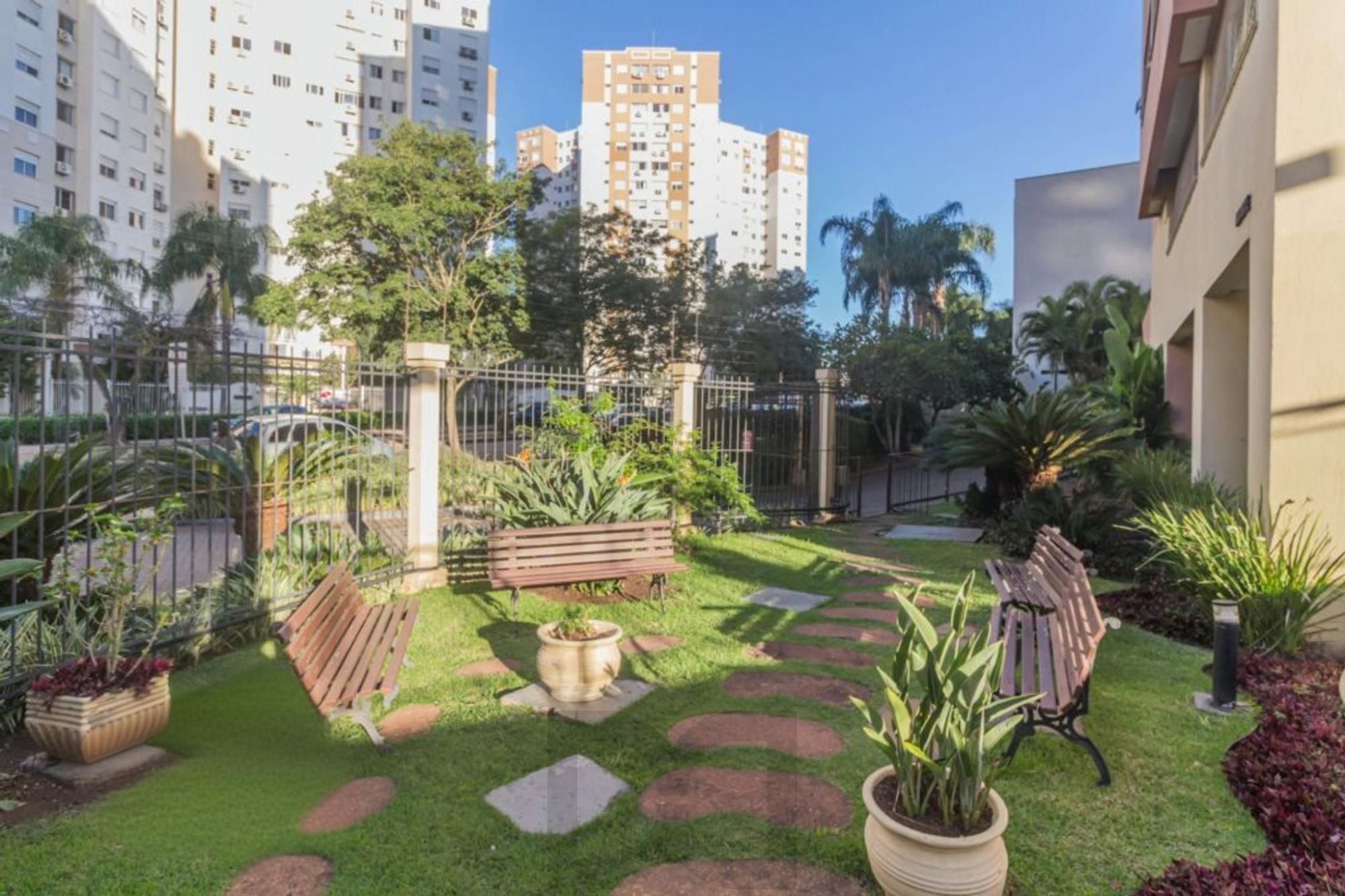 Apartamento de 3 dormitórios, 2 vagas e elevador na Vila Ipiranga — foto 25
