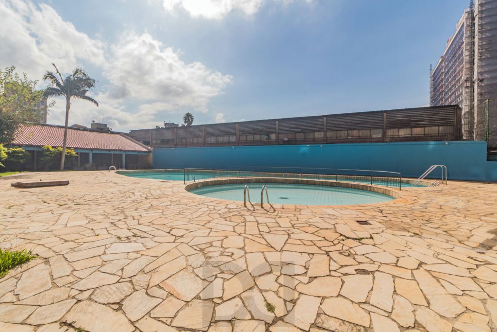Apartamento 1 quarto, reformado e piscina no bairro Partenon — foto 27
