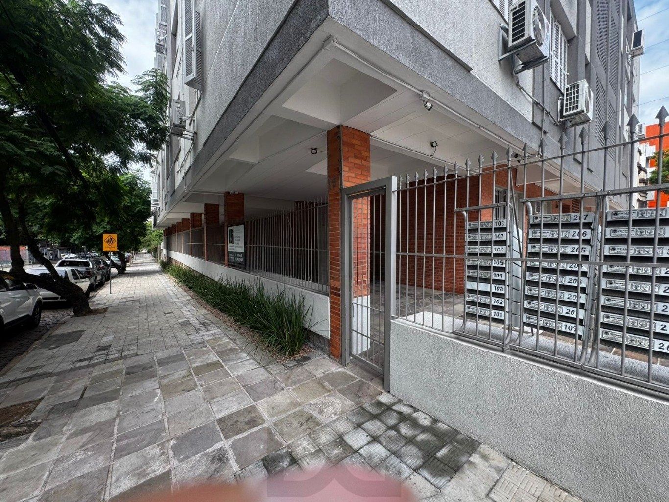 Apartamento de 1 quarto no Bairro Santana em Porto Alegre. — foto 31
