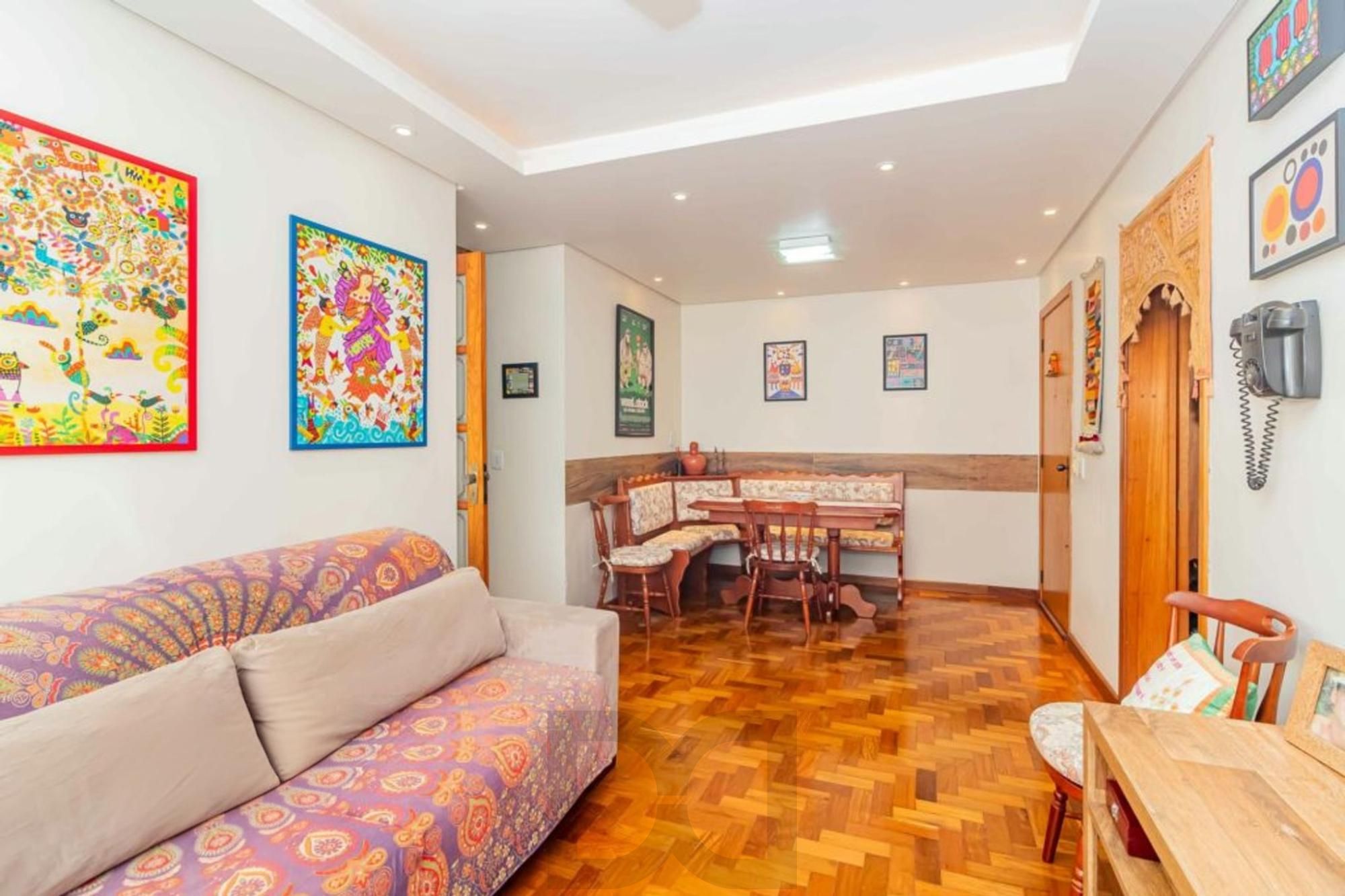 Apartamento 3 quartos, 1 suíte, 2 vagas no Petrópolis. — foto 4