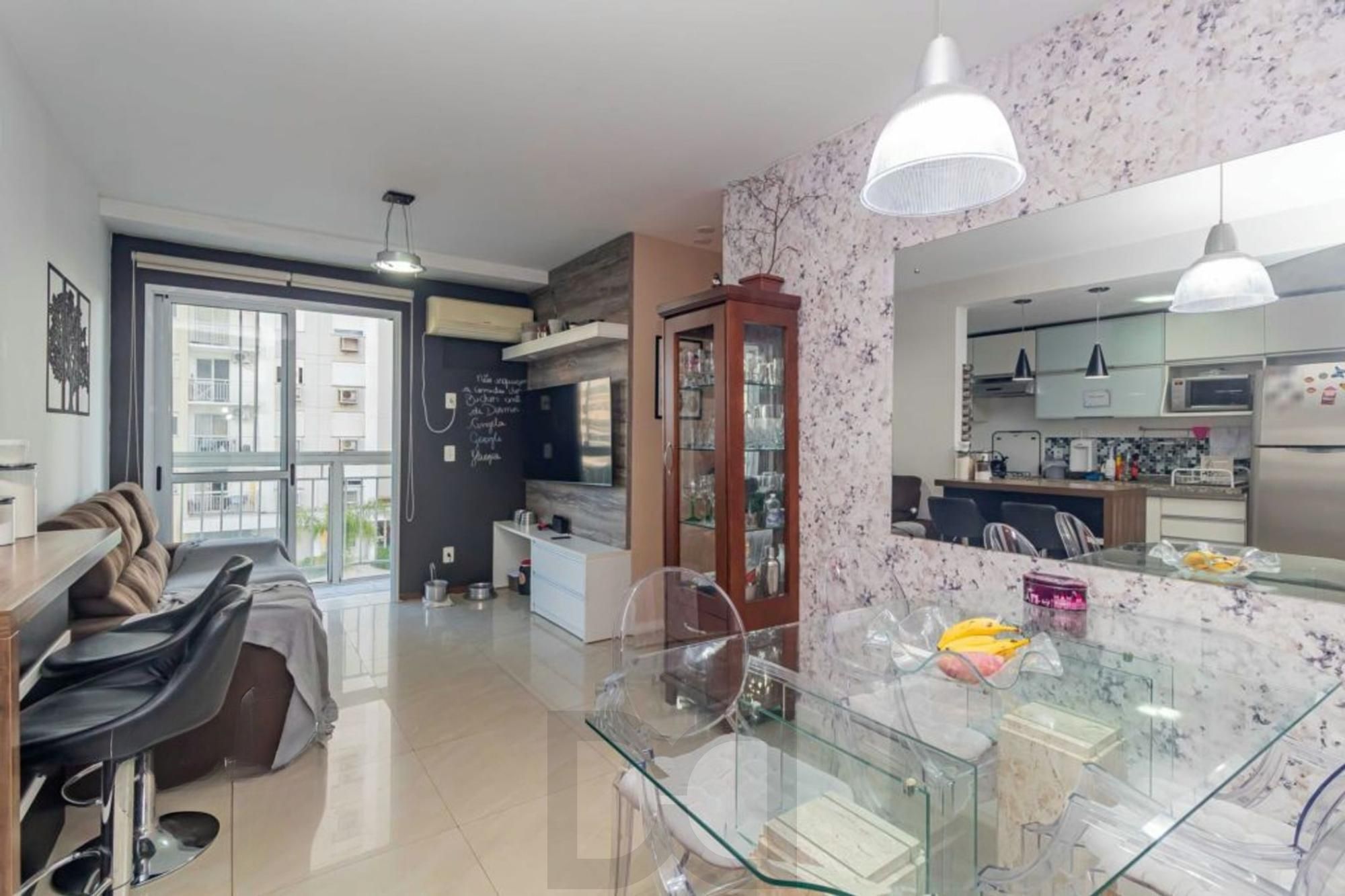 Apartamento 3 Dormitórios com Sacada e Vaga no Jardim Carvalho — foto 2