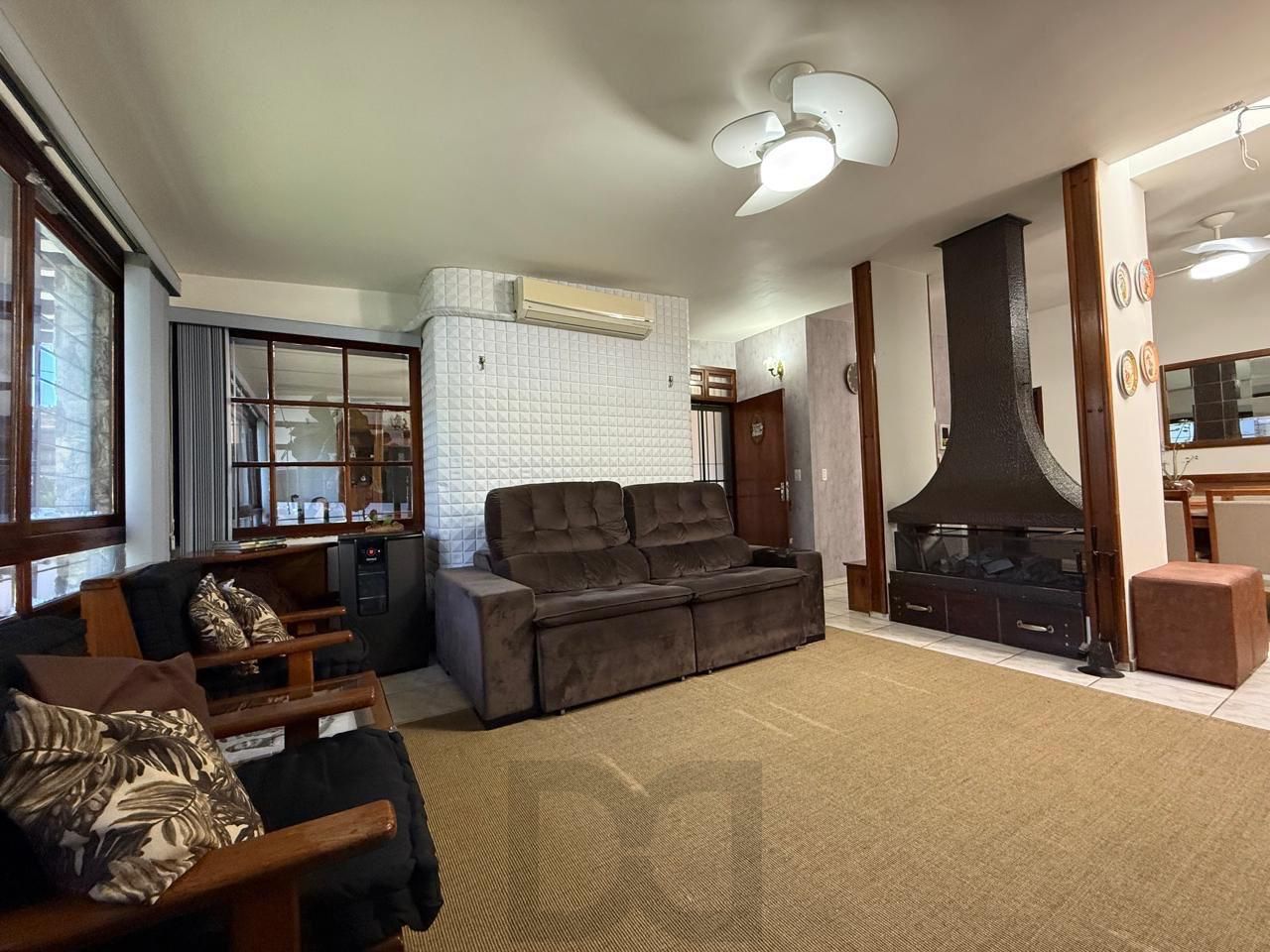 Casa semi mobiliada de 4 dormitórios bairro São Sebastião — foto 10