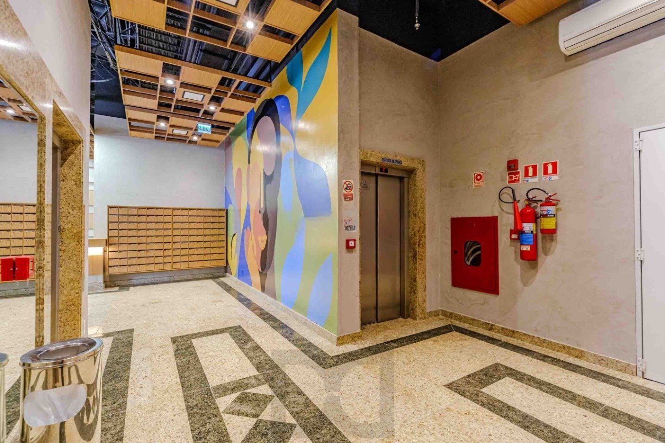 Sala comercial, 2 vagas, elevador e restaurante no bairro Praia de Belas — foto 30
