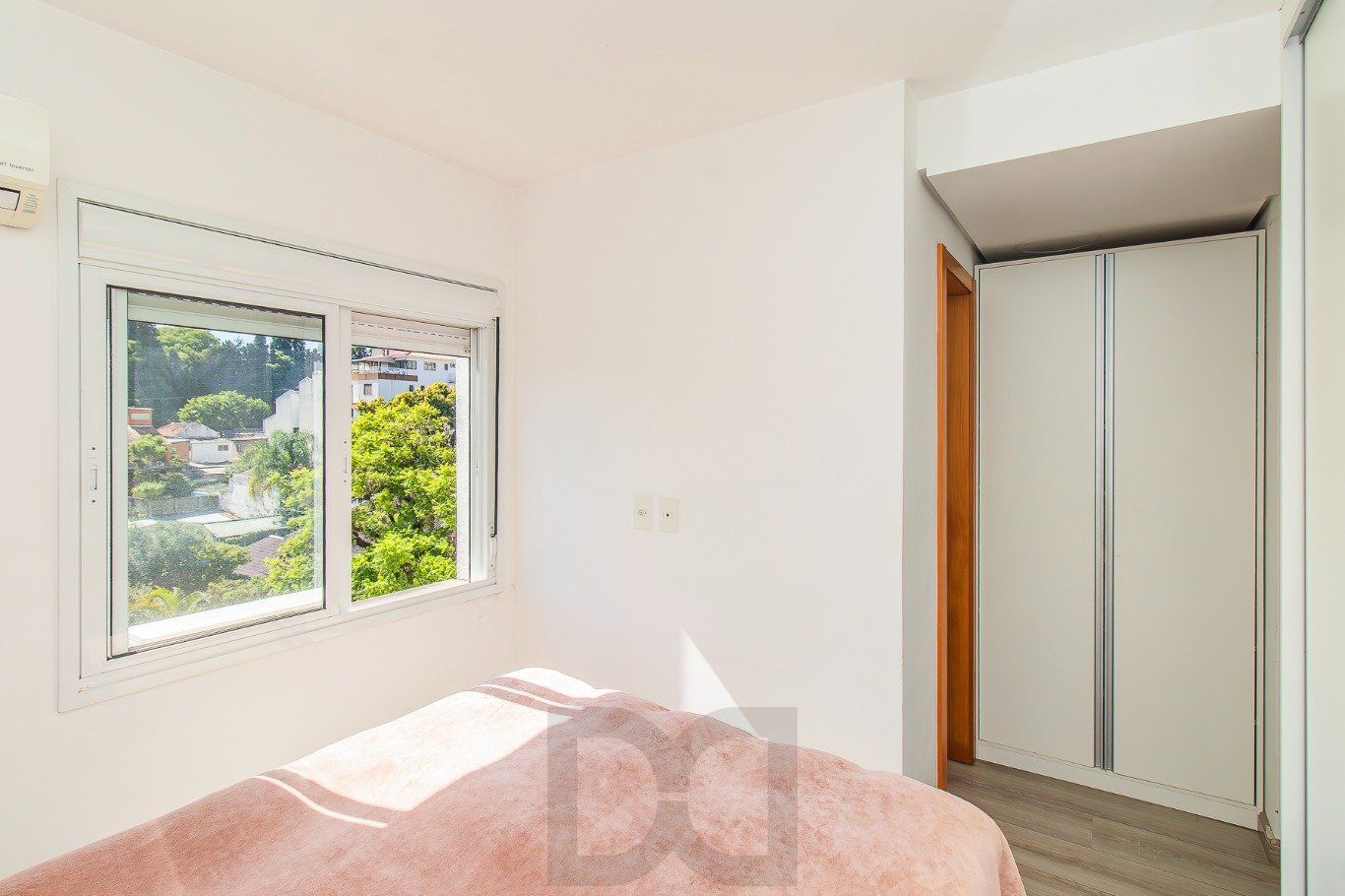Apartamento 2 Dormitórios com Terraço e 2 Vagas – Higienópolis, Porto Alegre — foto 17