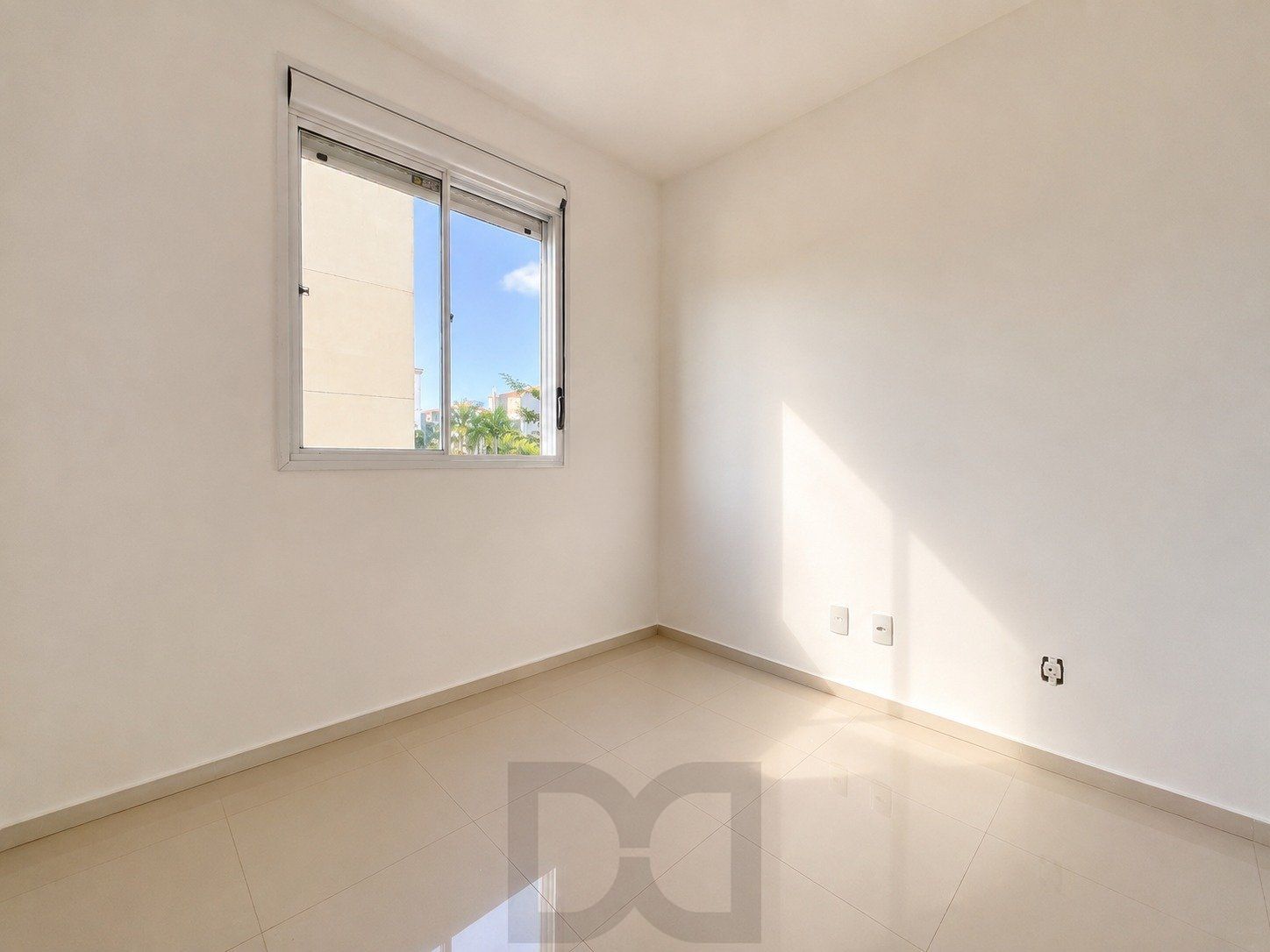 Apartamento Térreo com 3 quartos, vaga, piscina e elevador no bairro Humaitá. — foto 13