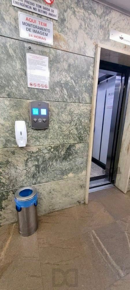 Conjunto Comercial / Sala à venda, 49m² - Centro Histórico — foto 19