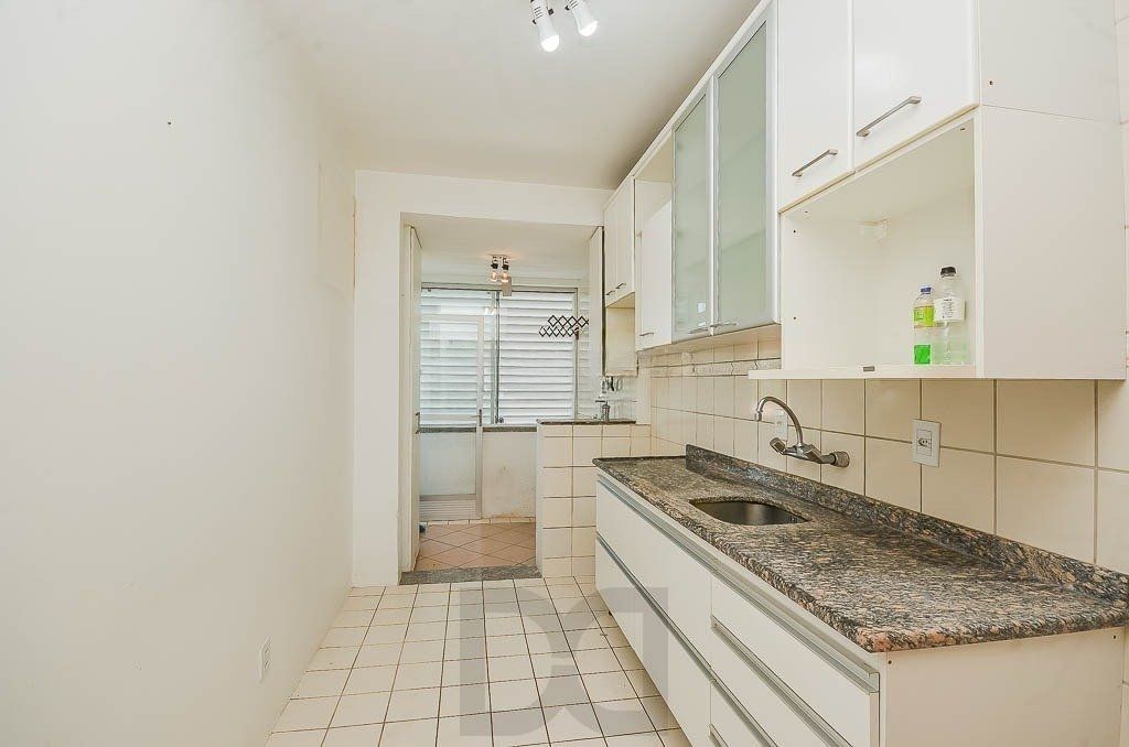 Apartamento 3 Quartos com Elevador e Vaga na Cavalhada — foto 13