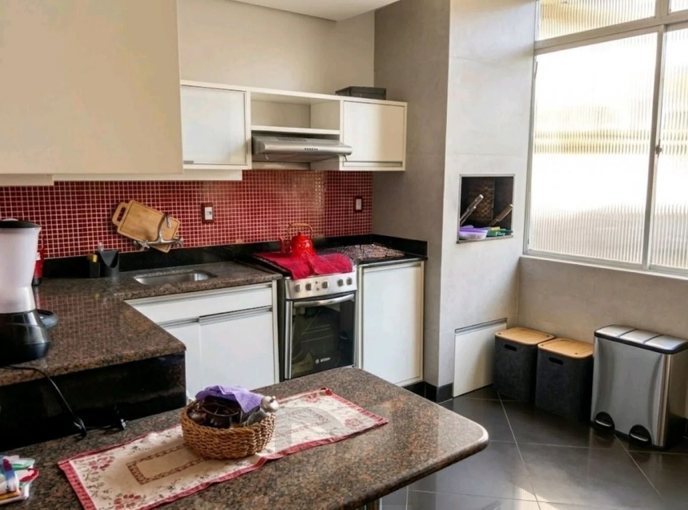Apartamento de 2 quartos no Centro Histórico de Porto Alegre. — foto 7