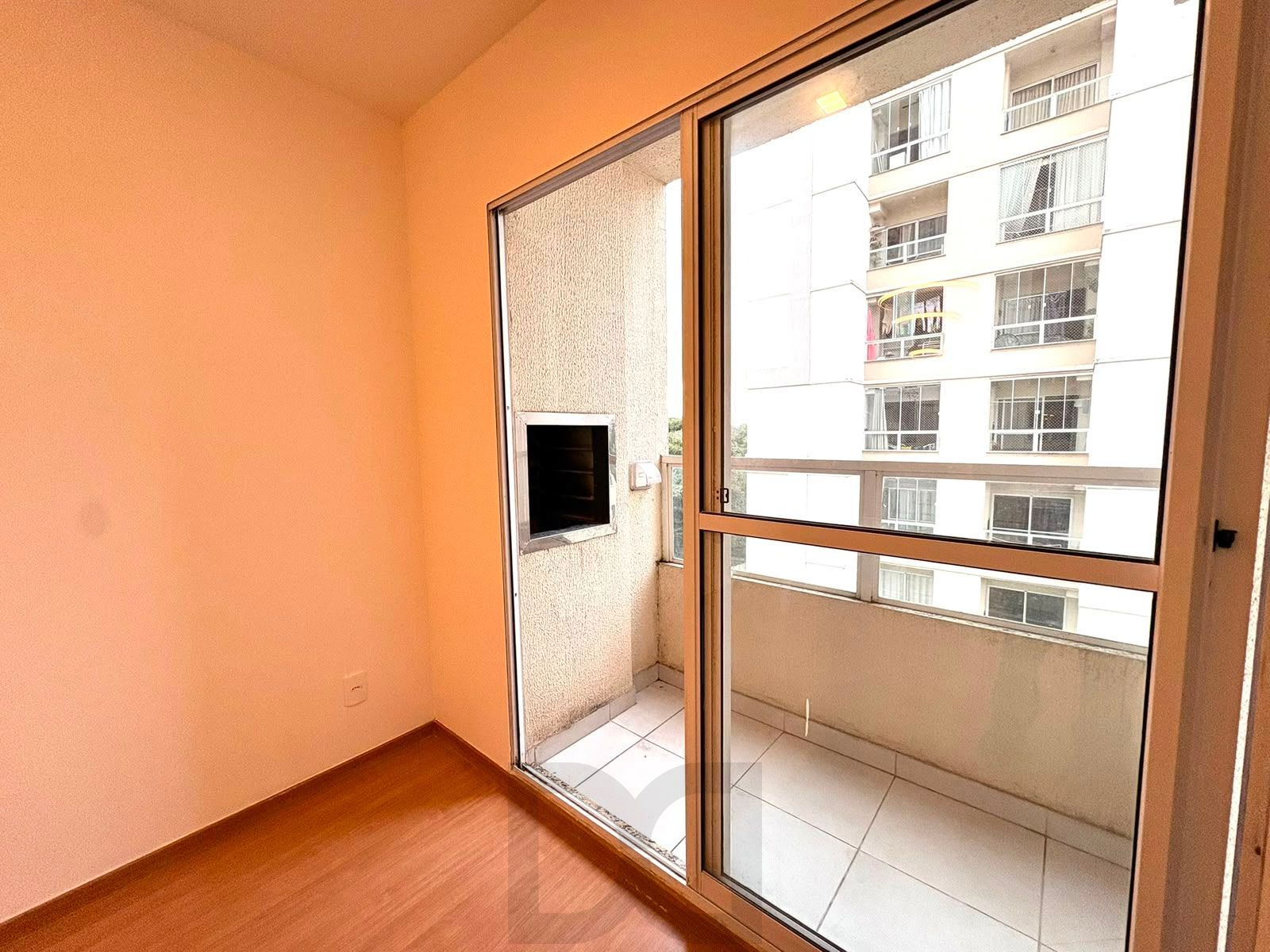 Apartamento reformado de 2 dormitórios, churrasqueira e vaga no Parque Santa Fé — foto 5