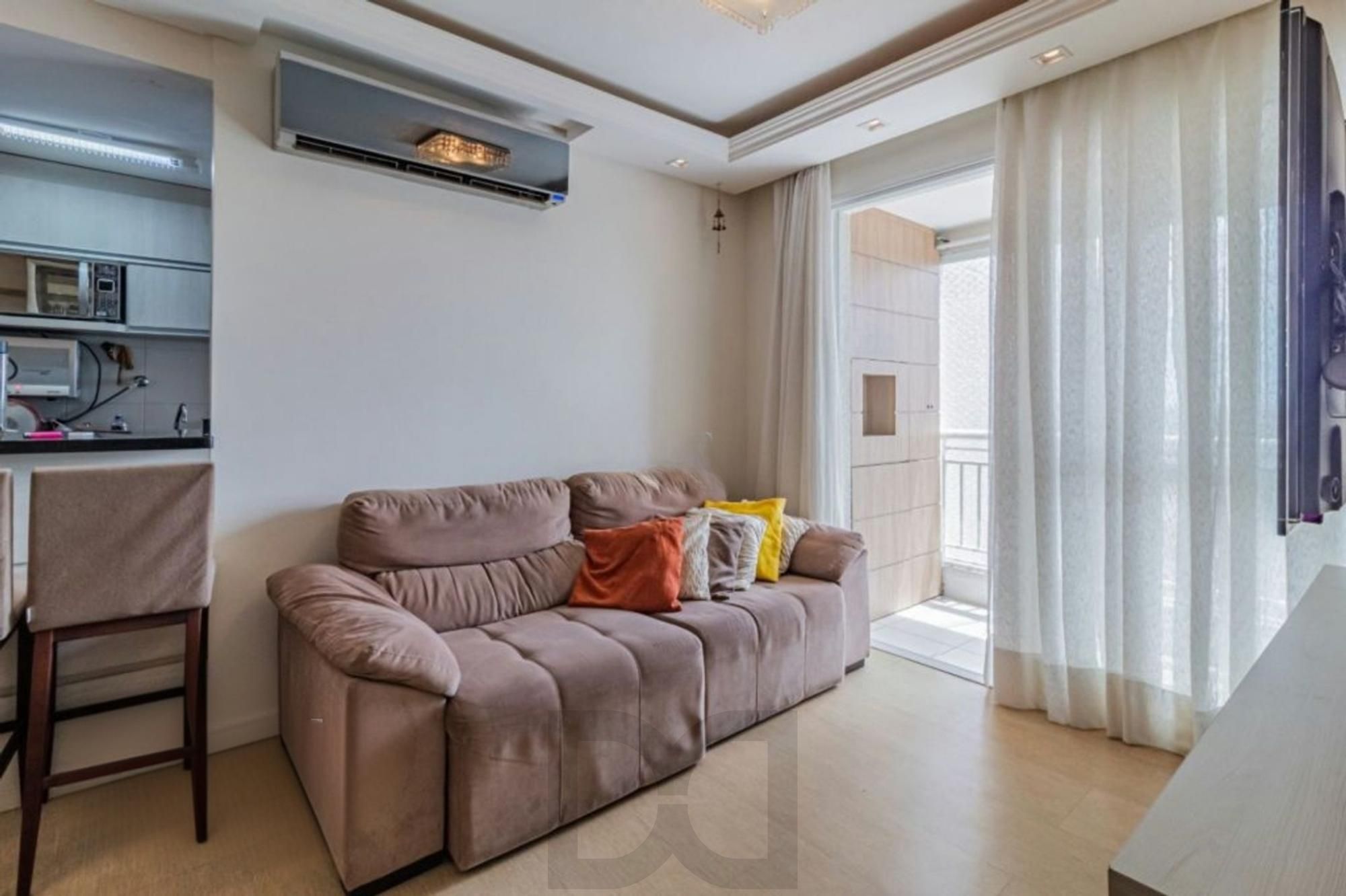 Apartamento de 3 quartos, suíte, elevador e 2 vagas no bairro Vila Ipiranga — foto 5