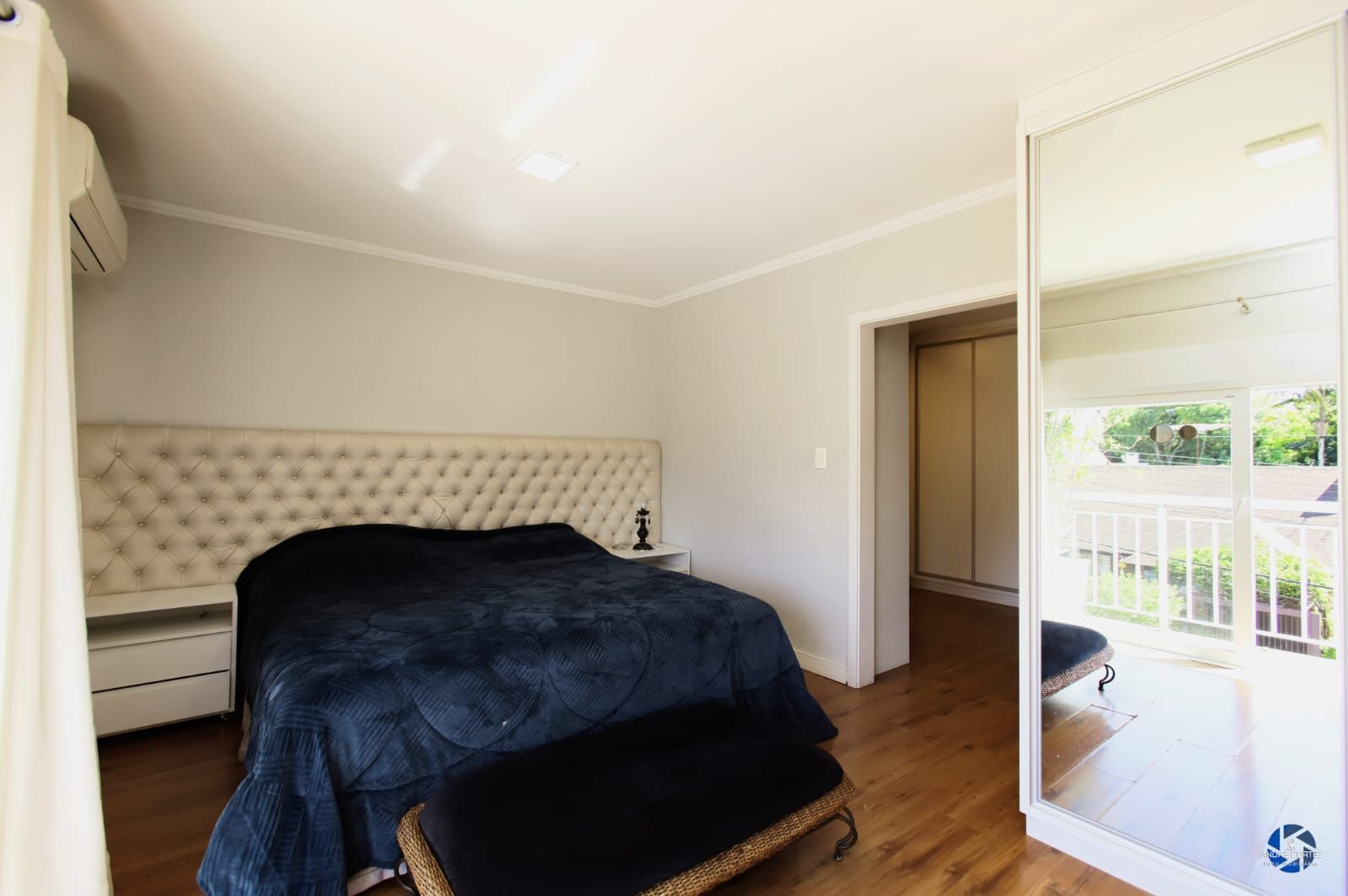 Casa com 4 dormitórios no Bairro Chácara das Pedras — foto 40