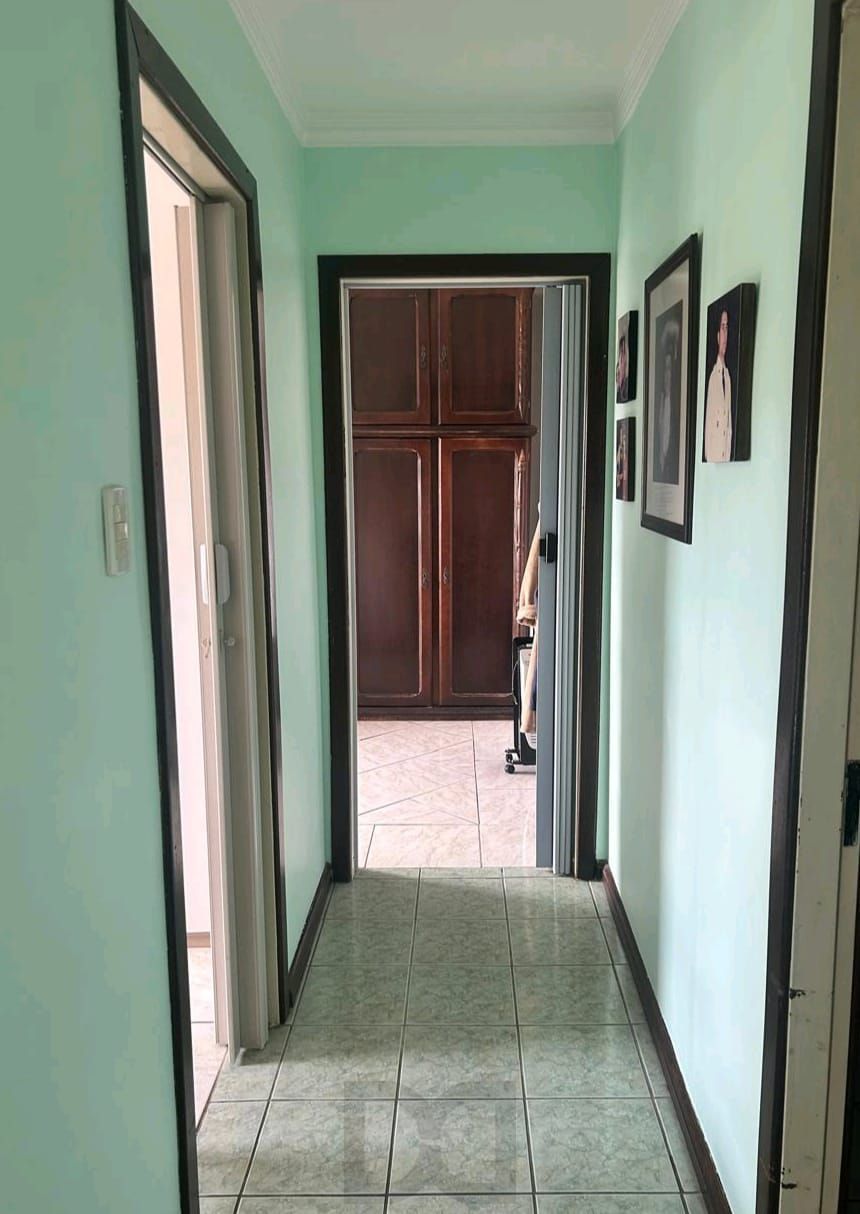 Apartamento de 2 dormitórios, 1 vaga, elevador no bairro Humaitá — foto 27
